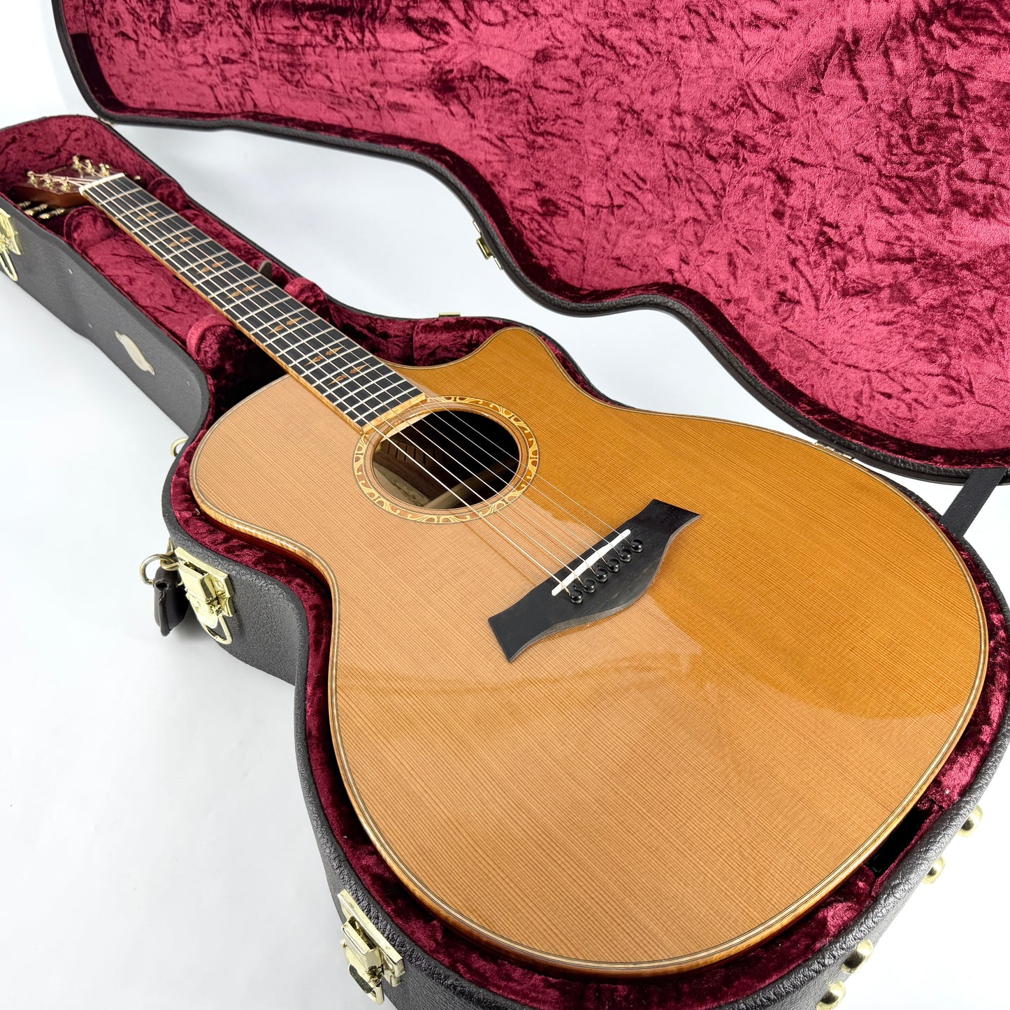 2017 Taylor Custom Grand Auditorium - Dark Cedar + Cocobolo
