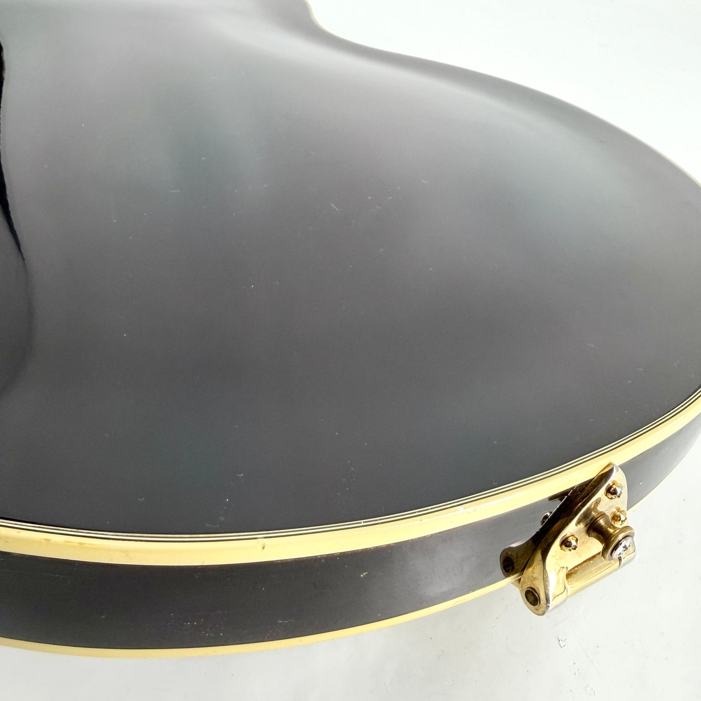 1990 Gibson Chet Atkins Country Gentleman – Ebony