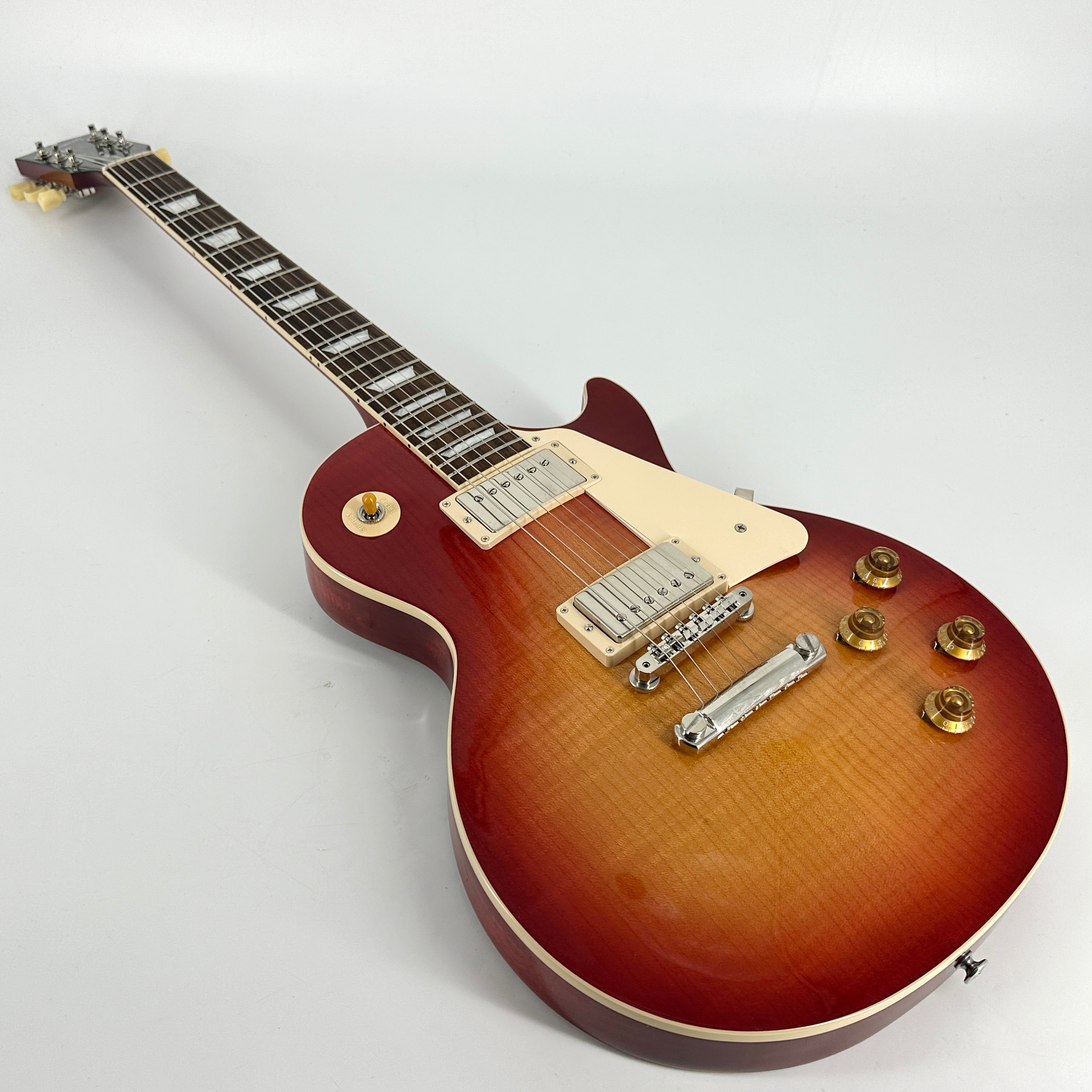2022年 Gibson LP Standard 50s HCS 2022 Gibson Les Paul Standard 50s – Heritage Cherry Sunburst