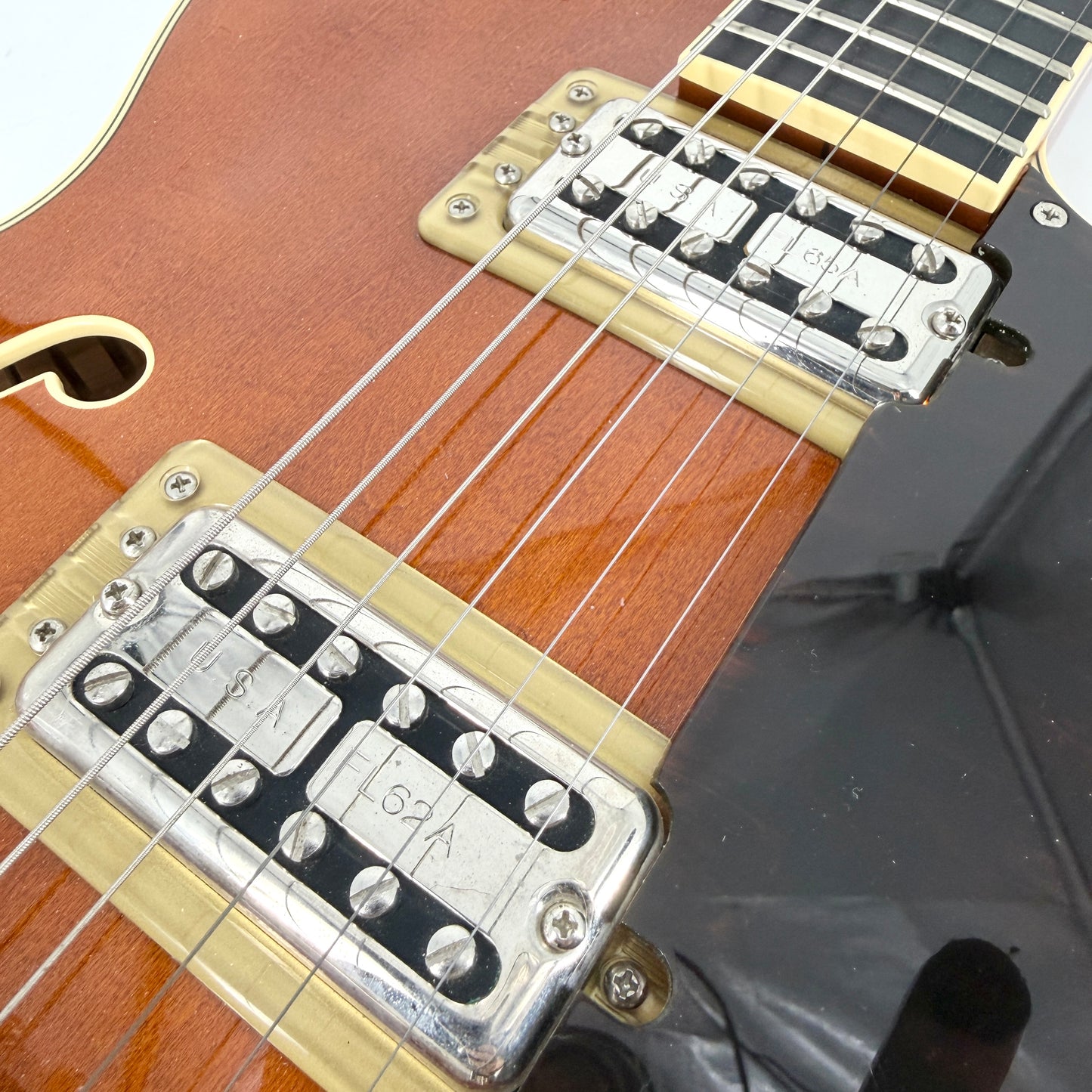 2020 Gretsch Players Edition G6659T Broadkaster Jnr - Roundup Orange