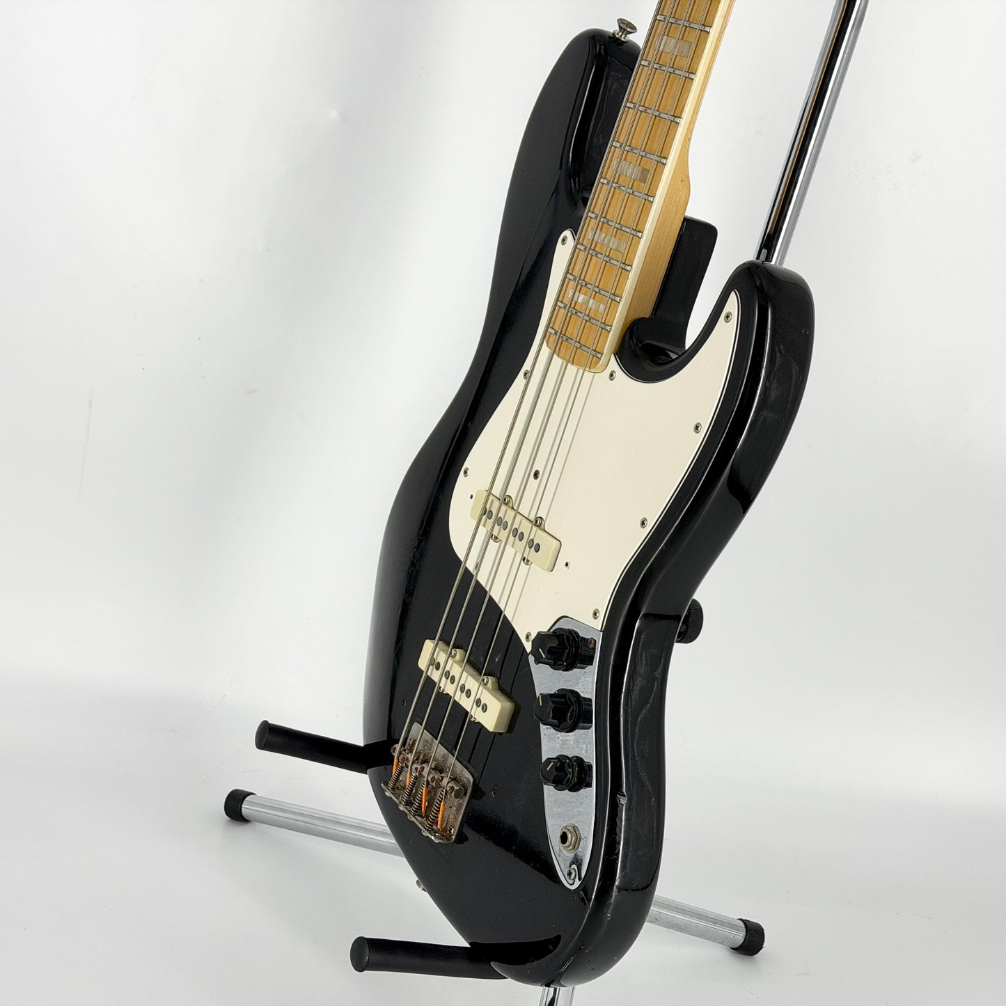 1982 Fender Jazz Bass (Artist Owned) – Black
