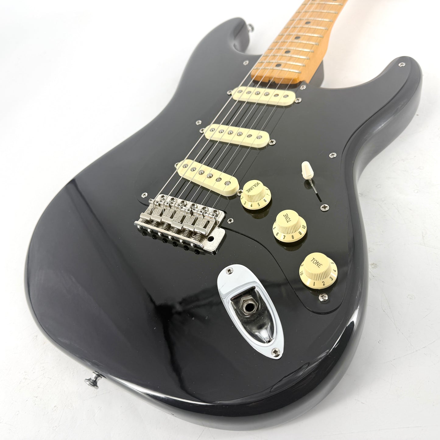 2009 Fender American Vintage '57 Stratocaster - Black