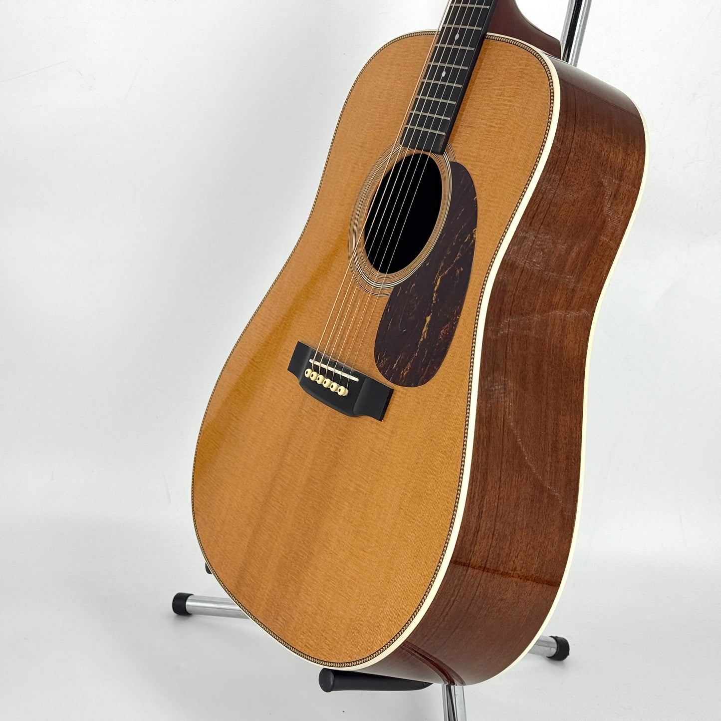 2007 Martin HD-28 - Natural