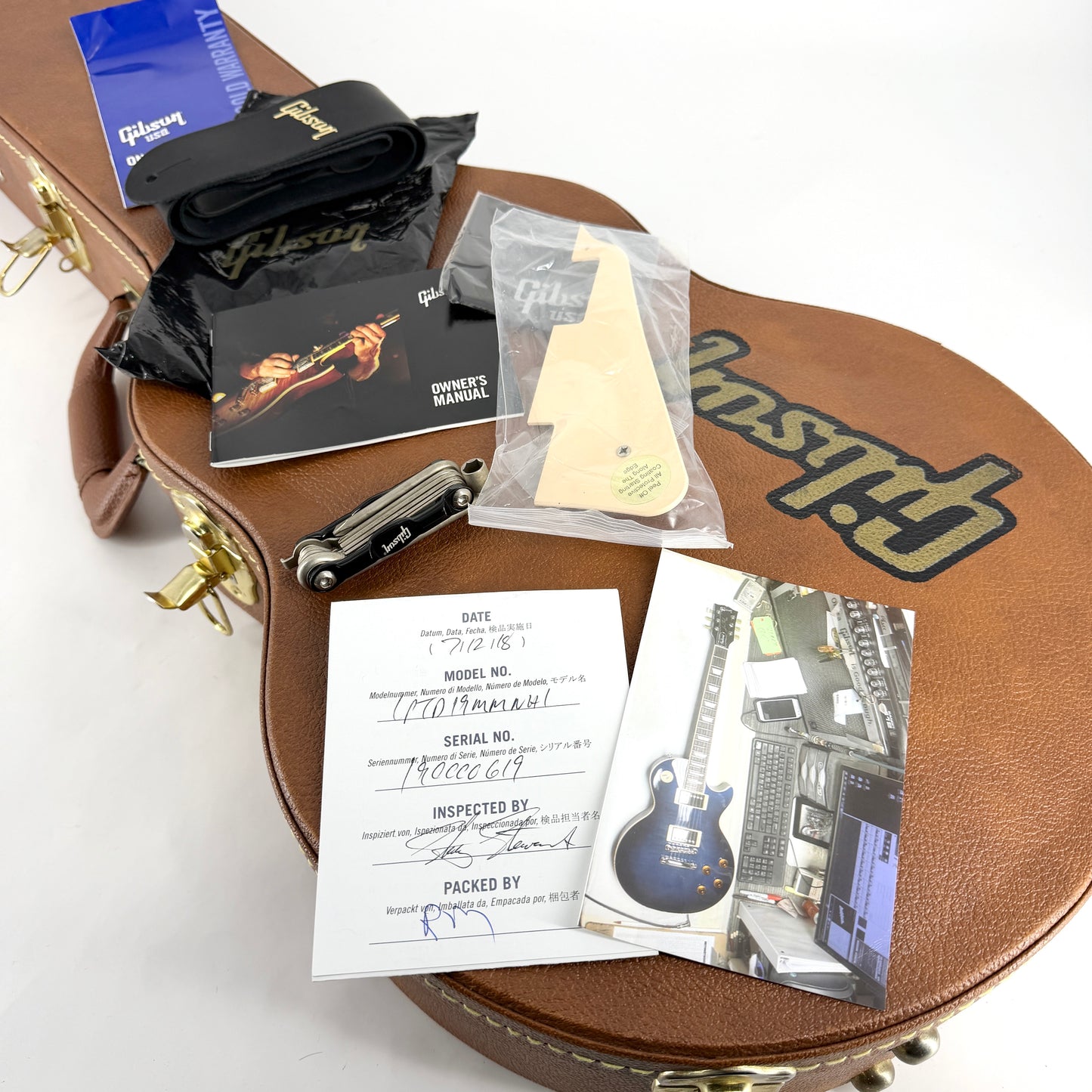 2019 Gibson Les Paul Traditional – Manhattan Midnight