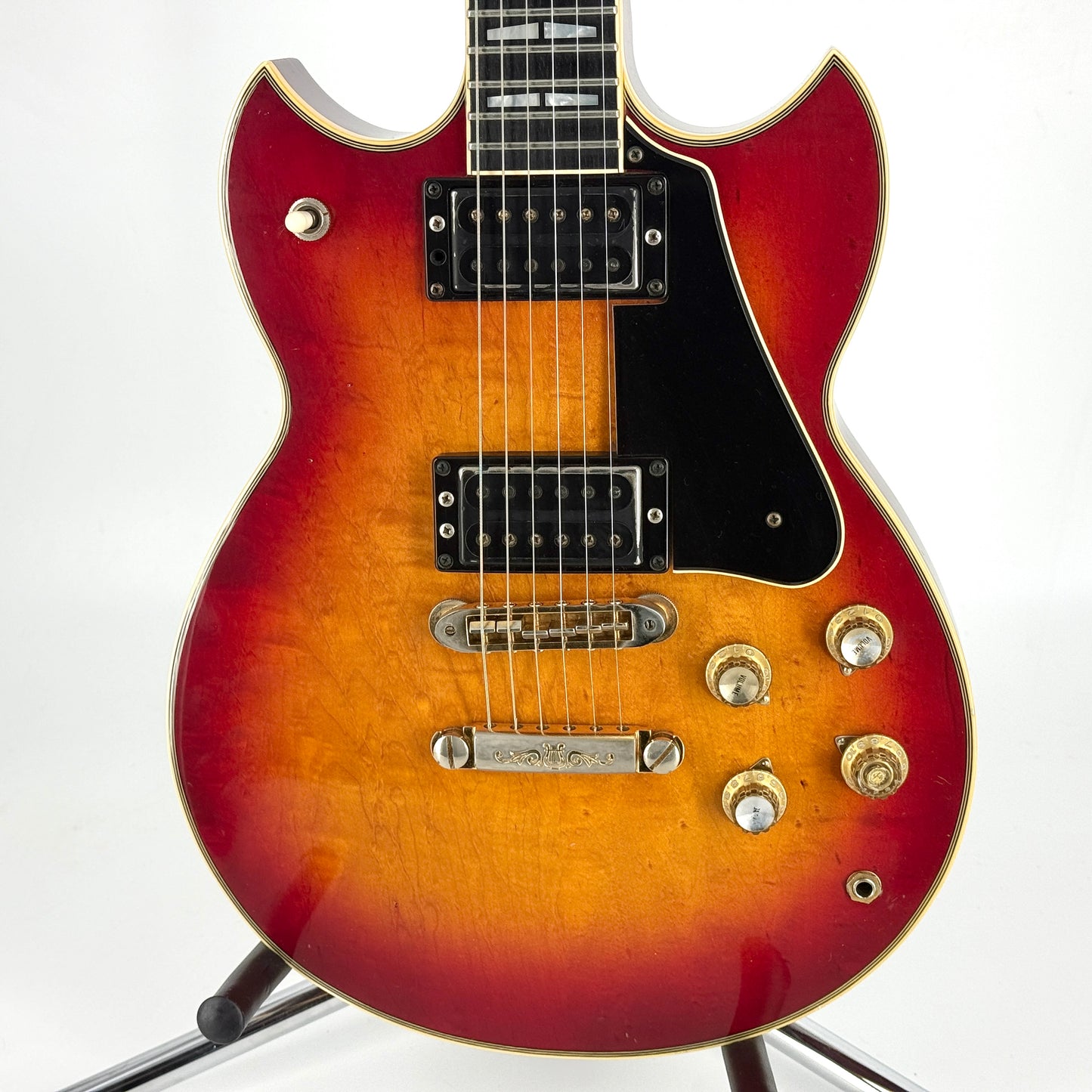 1977 Yamaha SG1000 – Cherry Sunburst