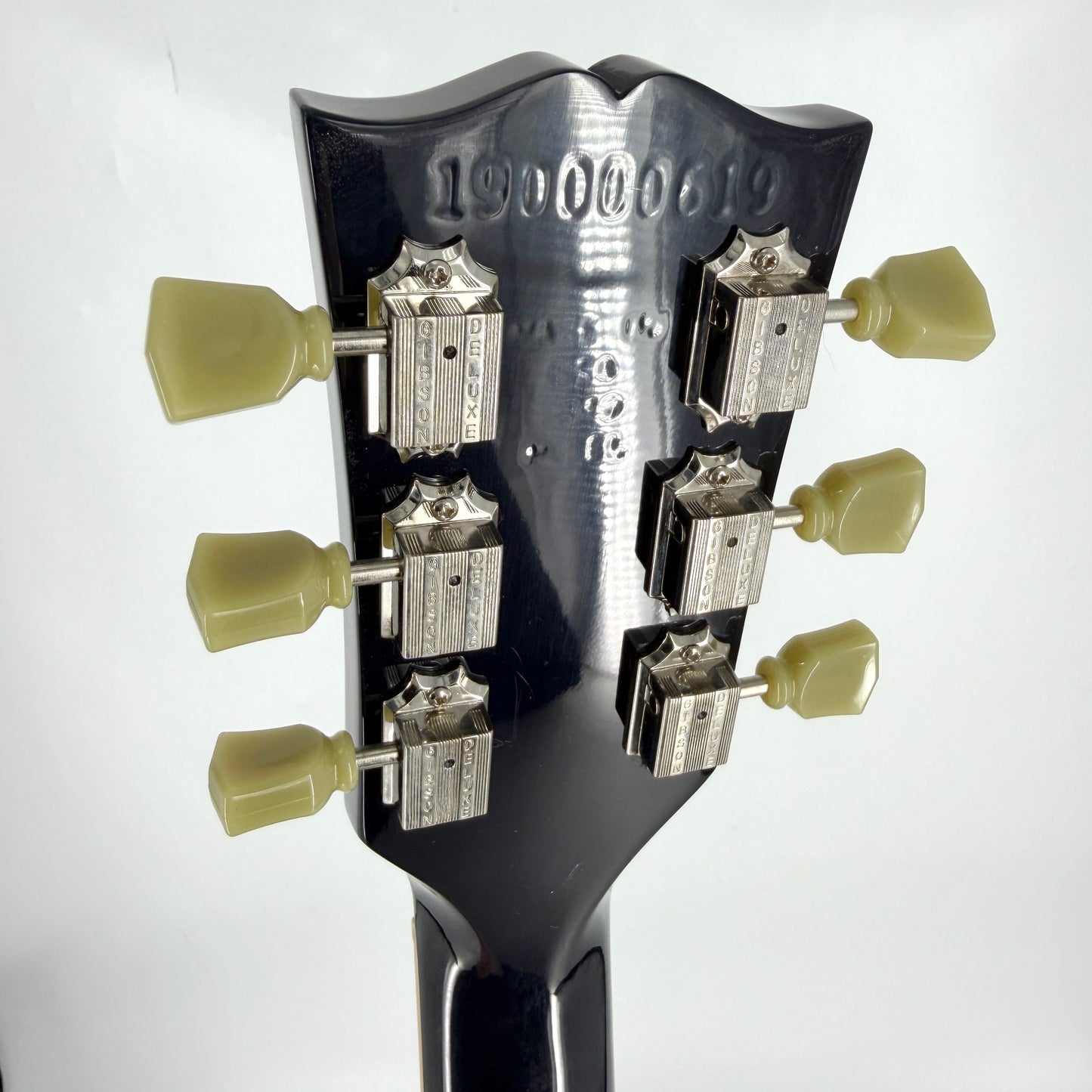 2019 Gibson Les Paul Traditional – Manhattan Midnight