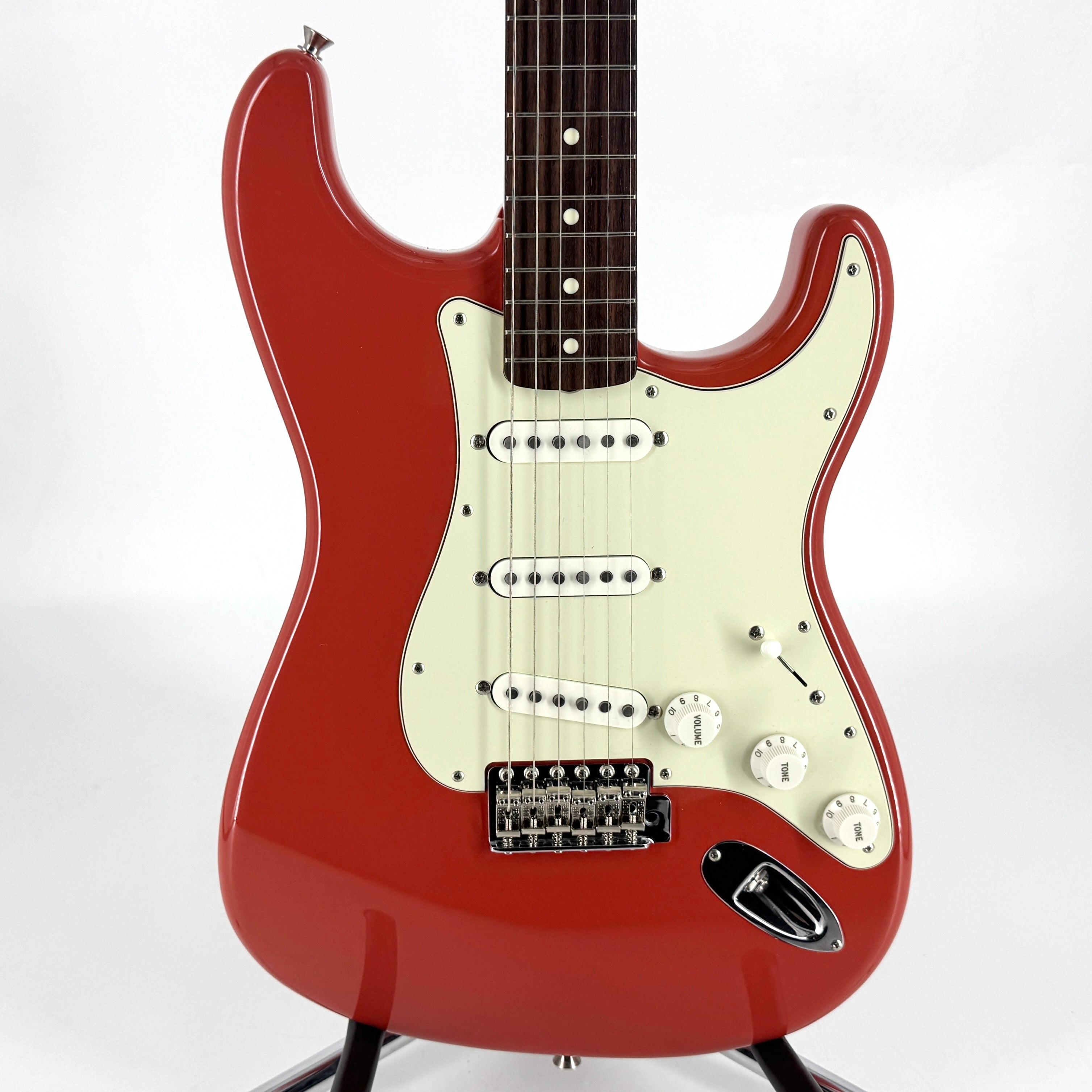 2024 Fender Japan Traditional II 60's Stratocaster - Fiesta Red 2024 Fender Japan Traditional II 60's Stratocaster - Fiesta Red