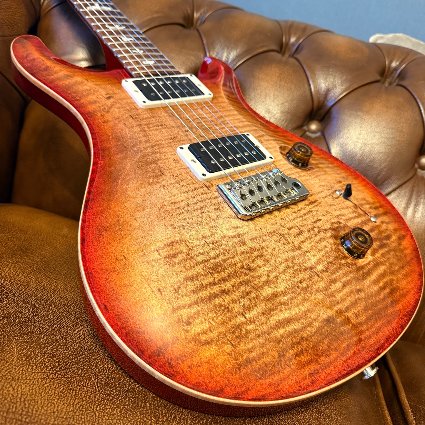 2016 PRS Limited Edition Custom 22 – Autumn Sky