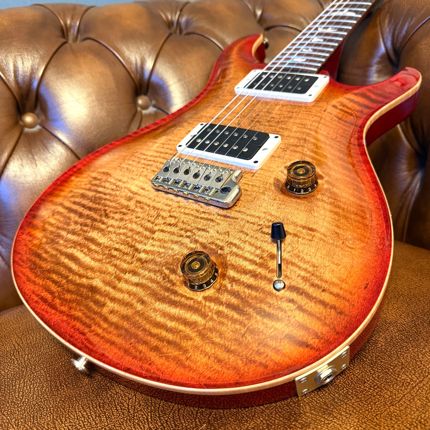 2016 PRS Limited Edition Custom 22 – Autumn Sky