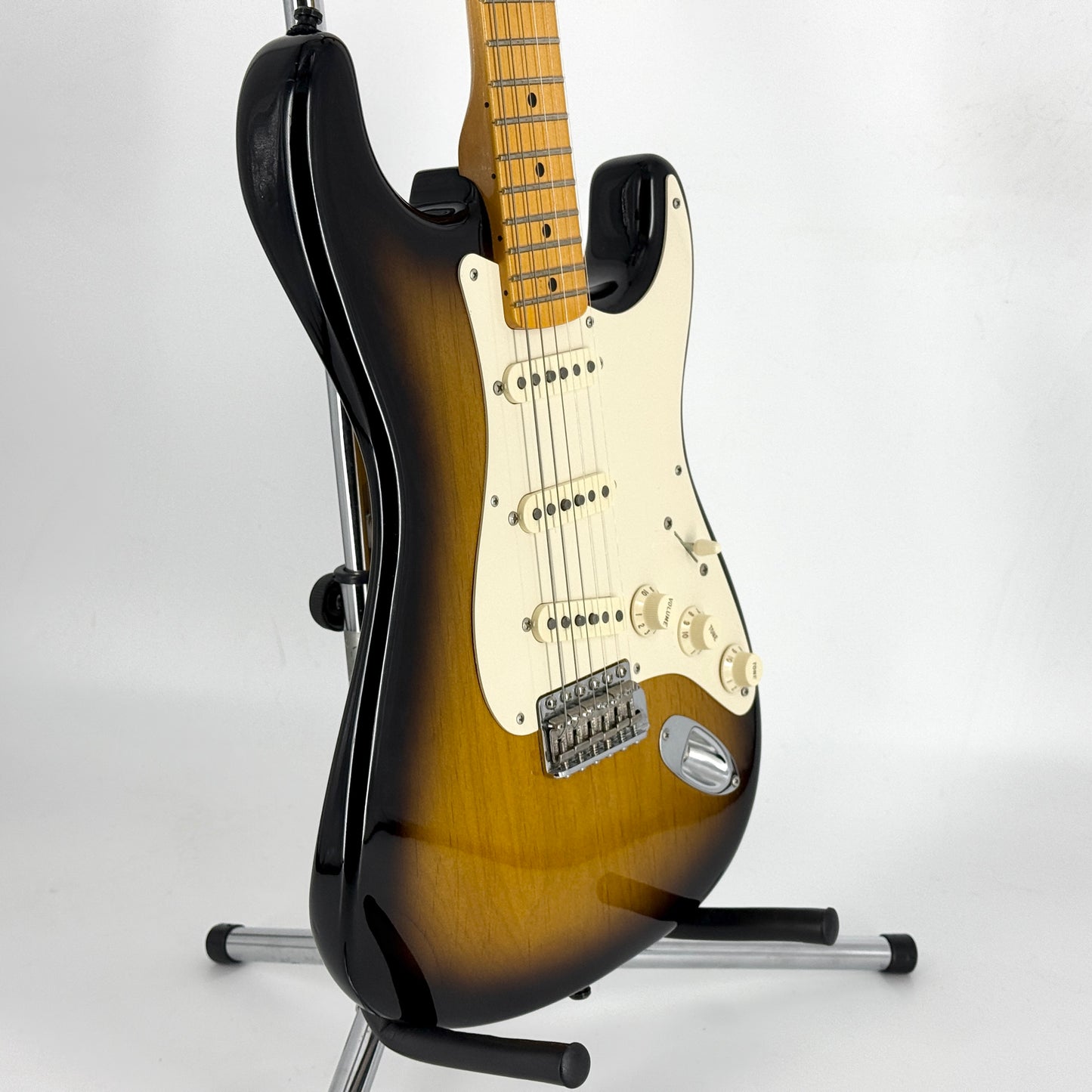 2008 Fender Eric Johnson Stratocaster -  2 Tone Sunburst