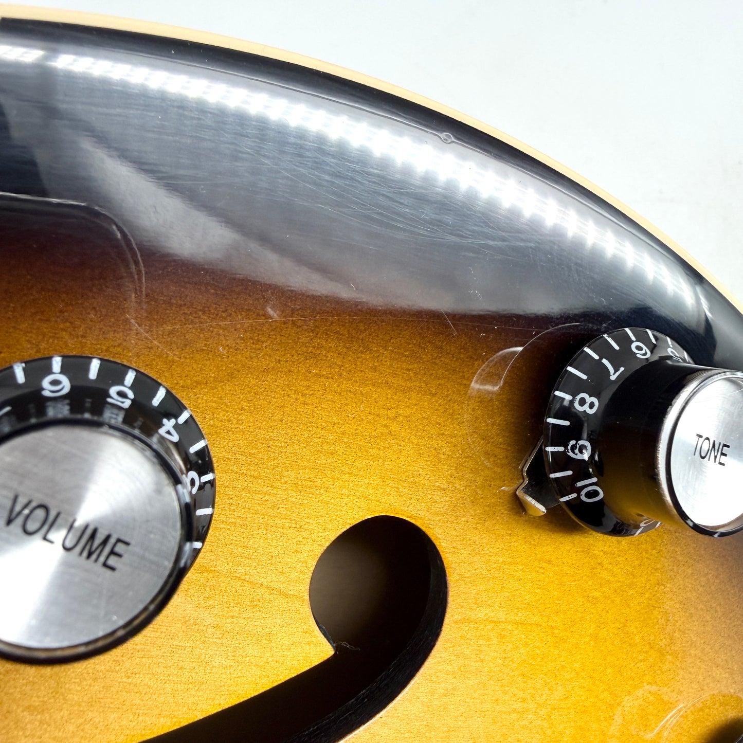2021 Gibson ES-335 – Vintage Burst