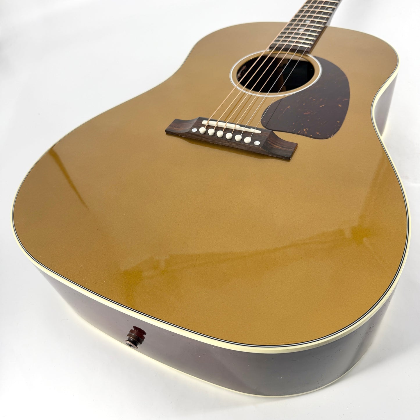 2026 Gibson J-45 Standard – Gold Top