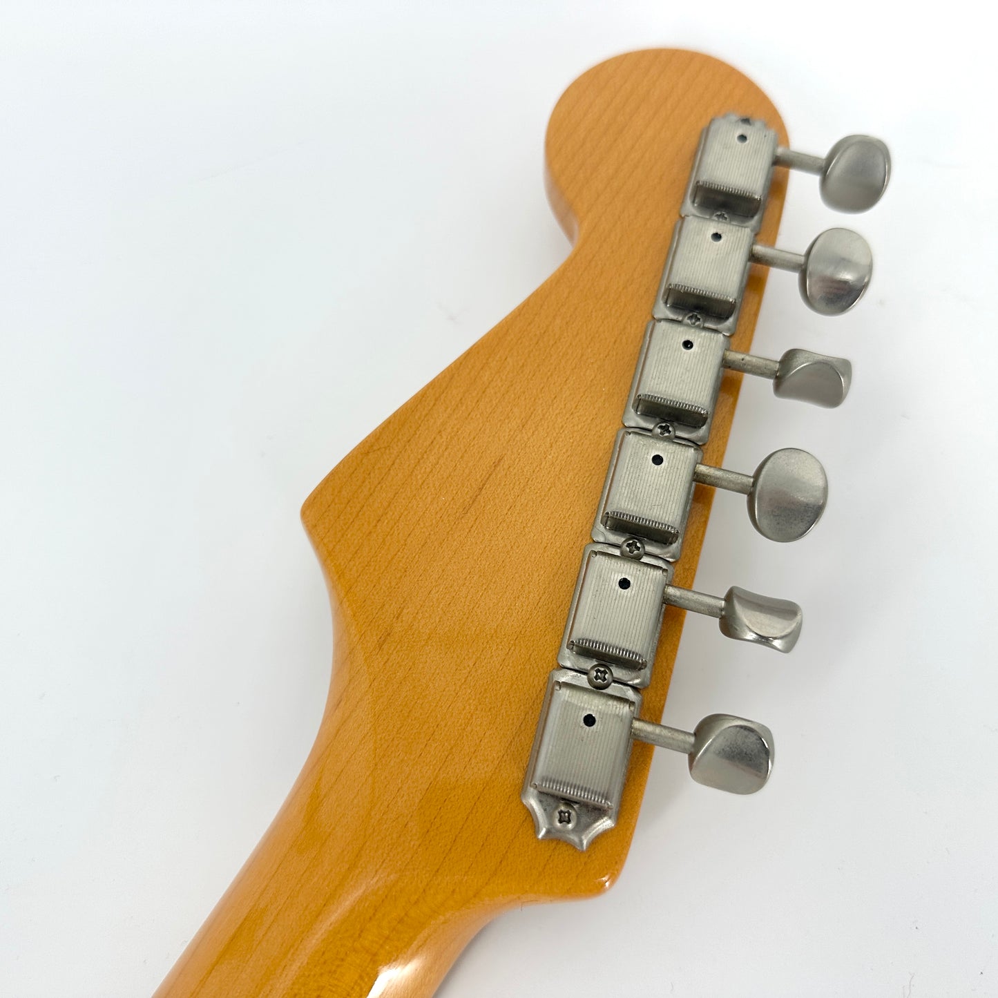 2005 Fender Eric Johnson Stratocaster -  2 Tone Sunburst