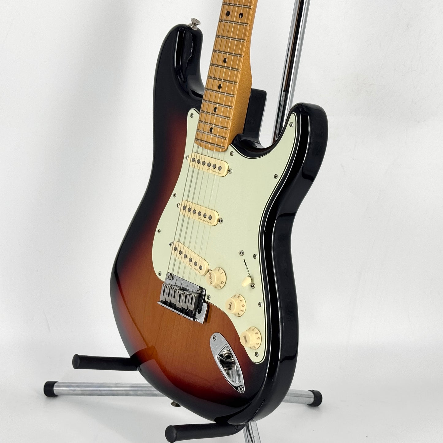 2022 Fender Player Plus Stratocaster  – 3 Colour Sunburst