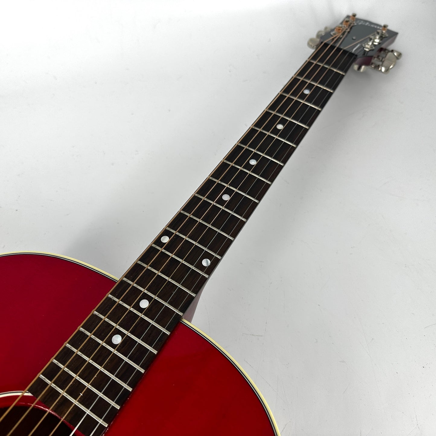 2022 Gibson J-45 Standard Electro Acoustic – Cherry