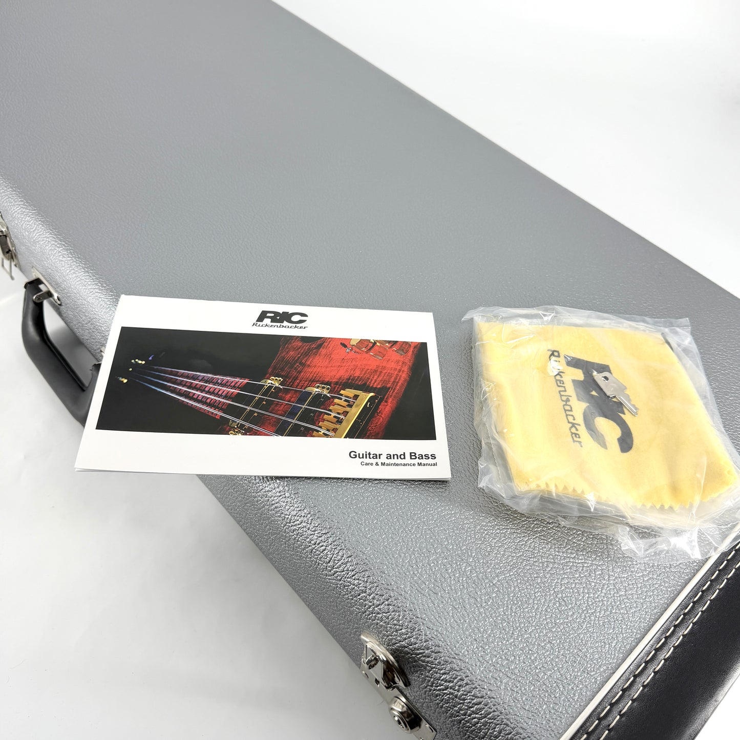 2023 Rickenbacker 330/12 - 12 String - Jetglo