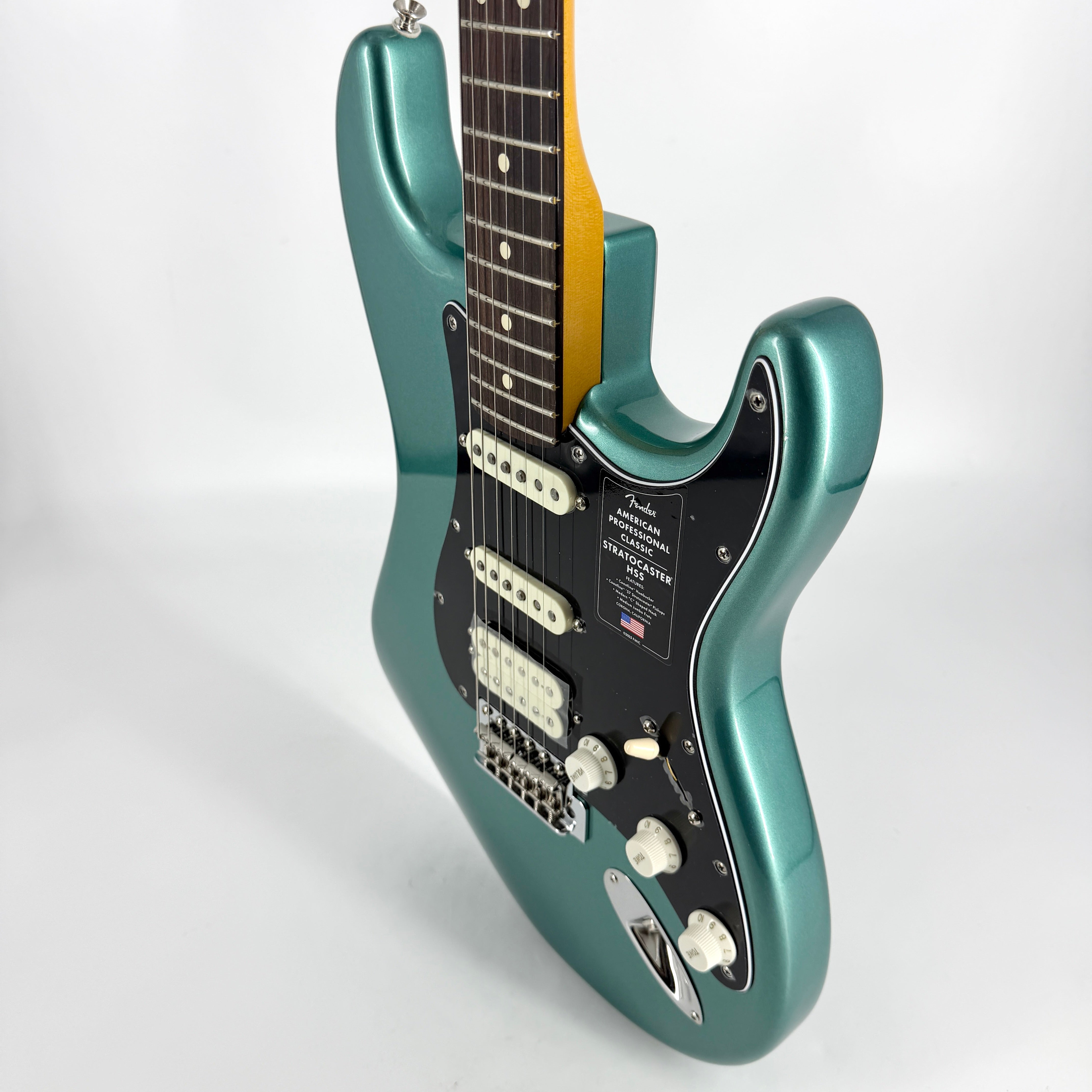 2025 Fender American Professional Classic Stratocaster HSS – Faded