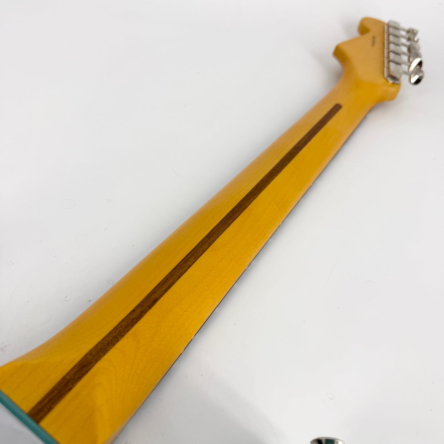2025 Fender American Professional Classic Stratocaster HSS – Faded Sherwood Green Metallic