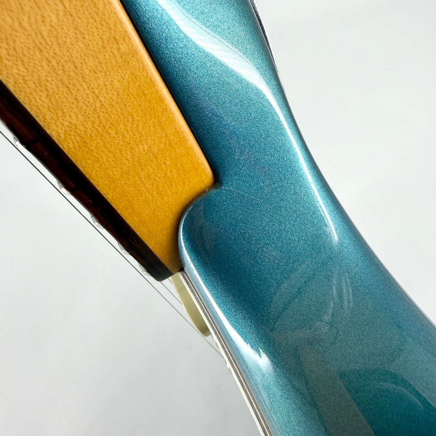 2016 Ernie Ball Music Man Cutlass – Vintage Turquoise