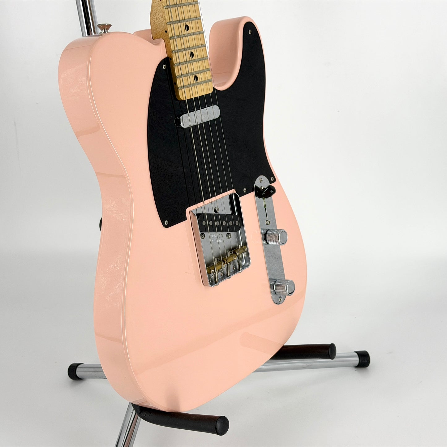 2018 Fender Limited Edition Classic Player Baja Telecaster - Shell Pink
