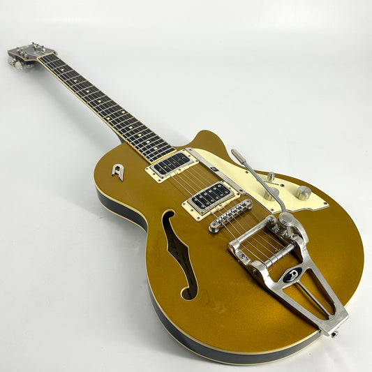 2019 Duesenberg Starplayer TV – Gold Sparkle