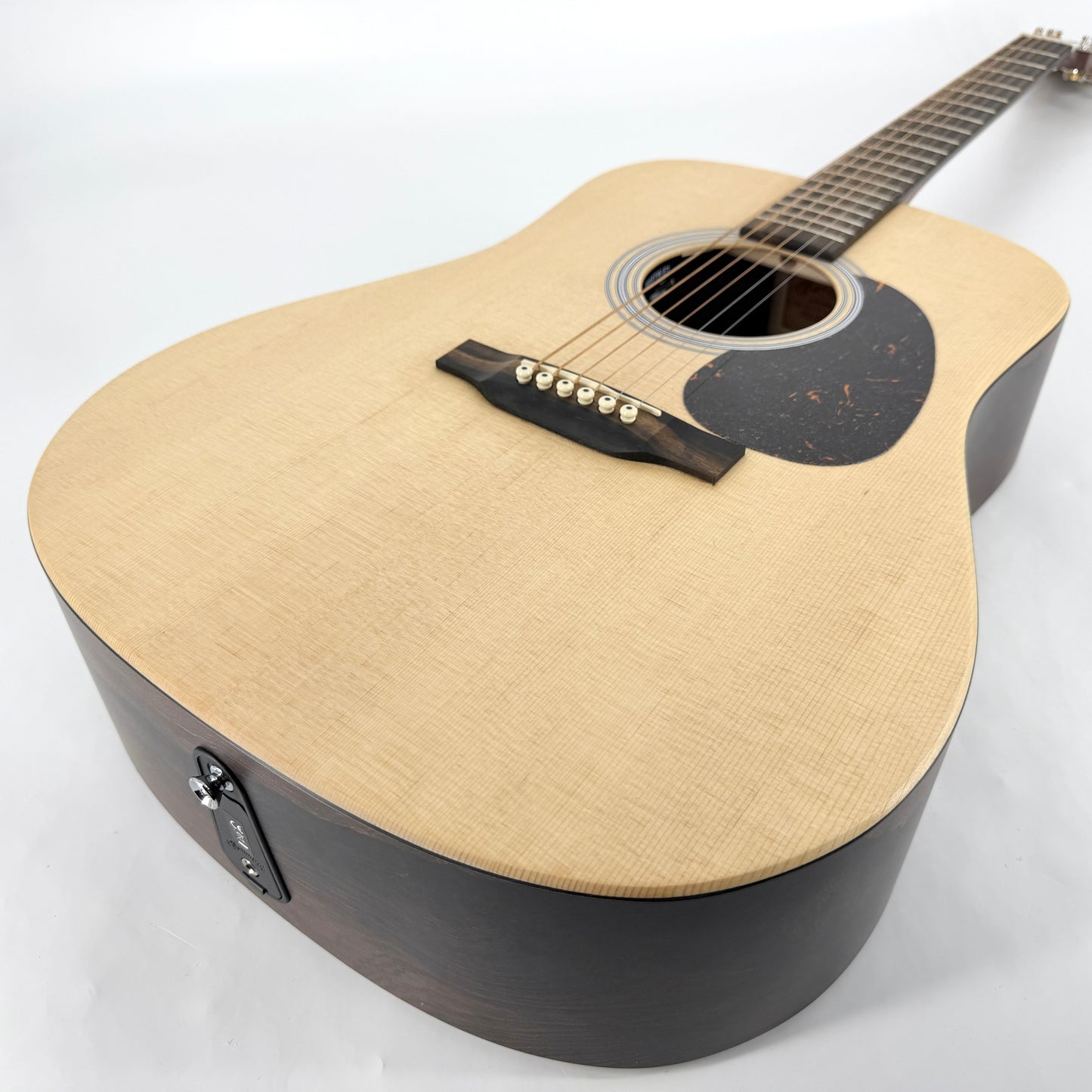 2025 Martin X-Series D-X2E Billy Strings – Natural