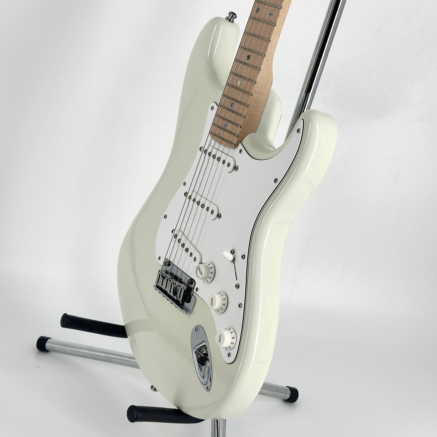 2013 Fender Custom Shop Custom Deluxe Stratocaster - Olympic White