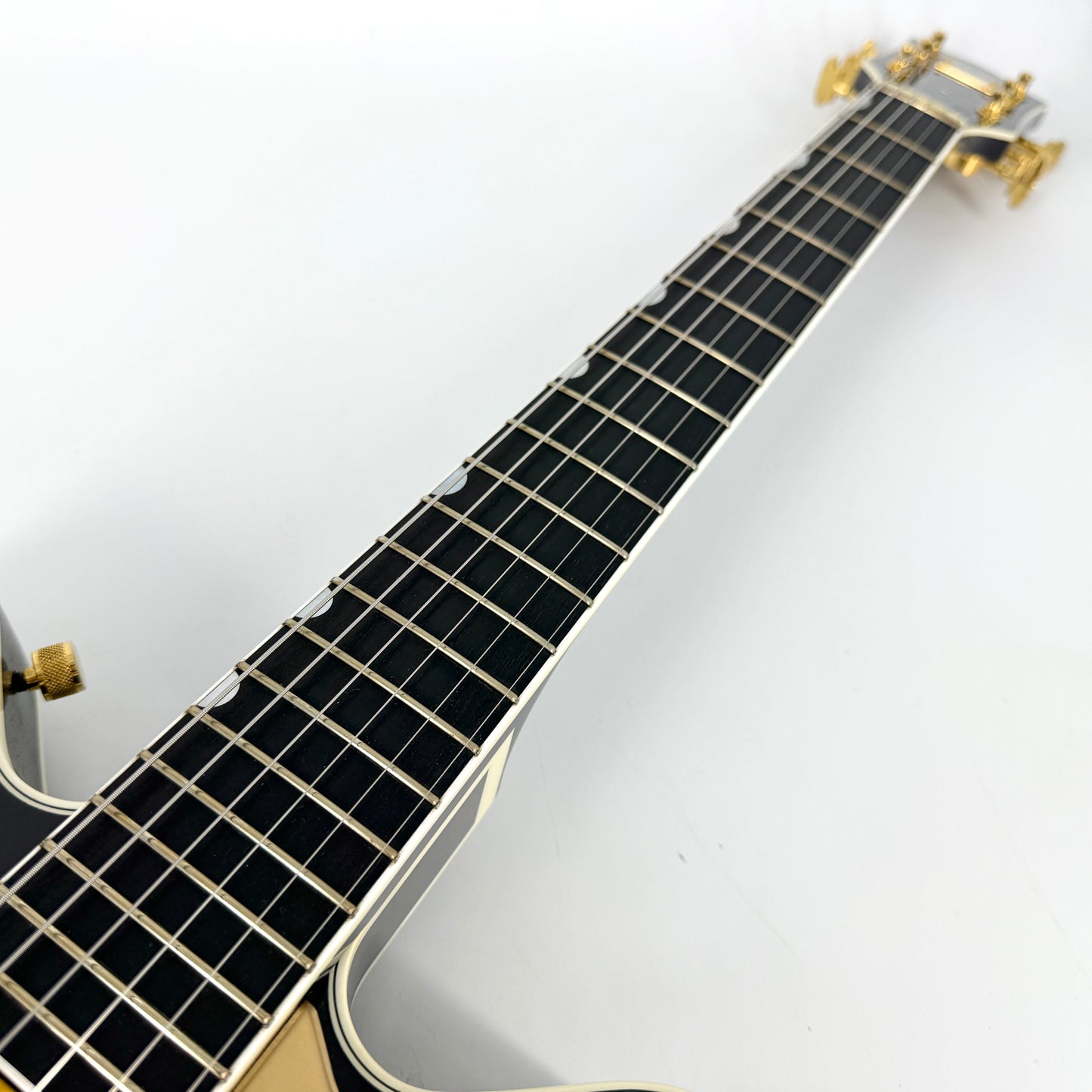2005 Gretsch Chet Atkins Country Gentleman – G6122T-SP – Walnut Stain