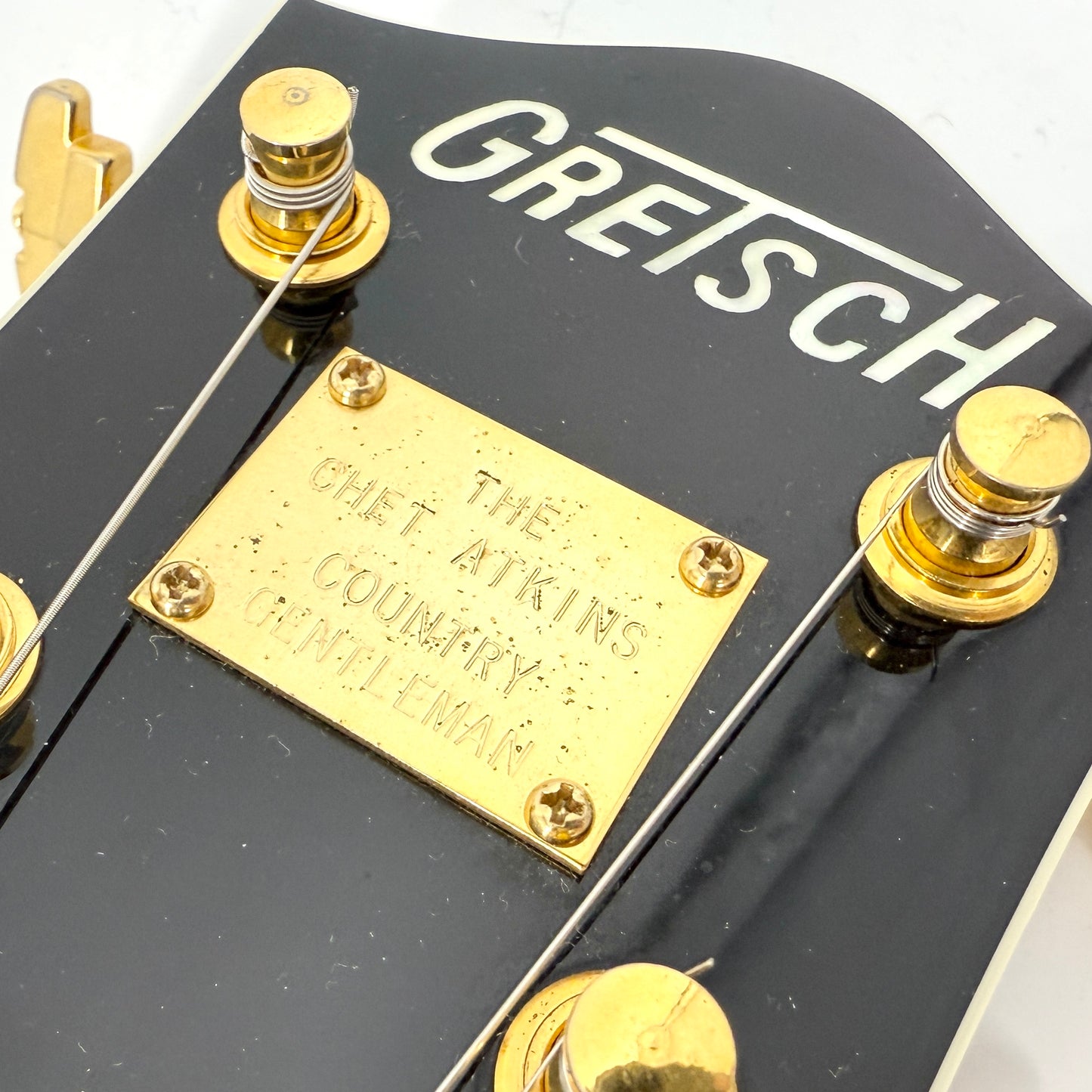 2005 Gretsch Chet Atkins Country Gentleman – G6122T-SP – Walnut Stain
