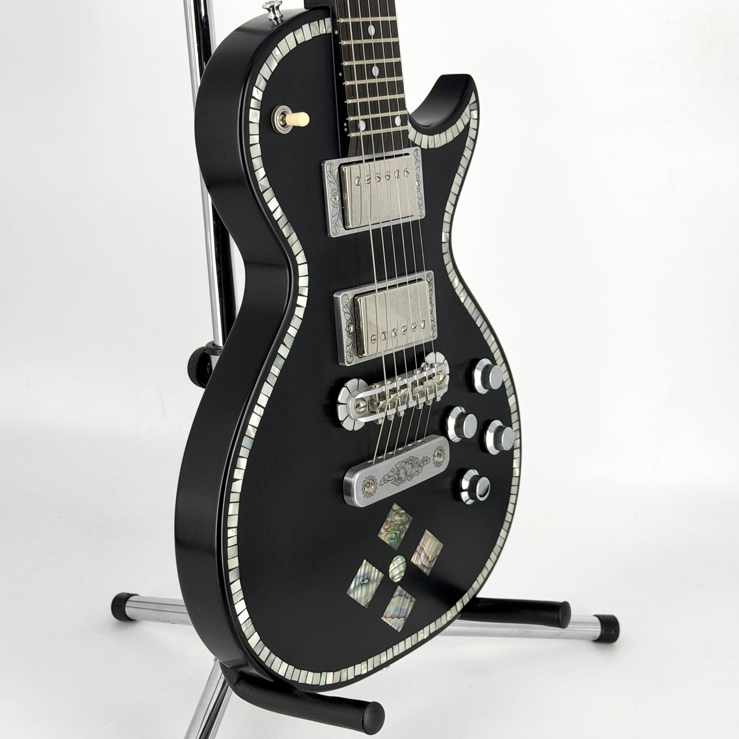 2015 Zemaitis Custom Shop Superior Series CSSU-101 - Black Diamond