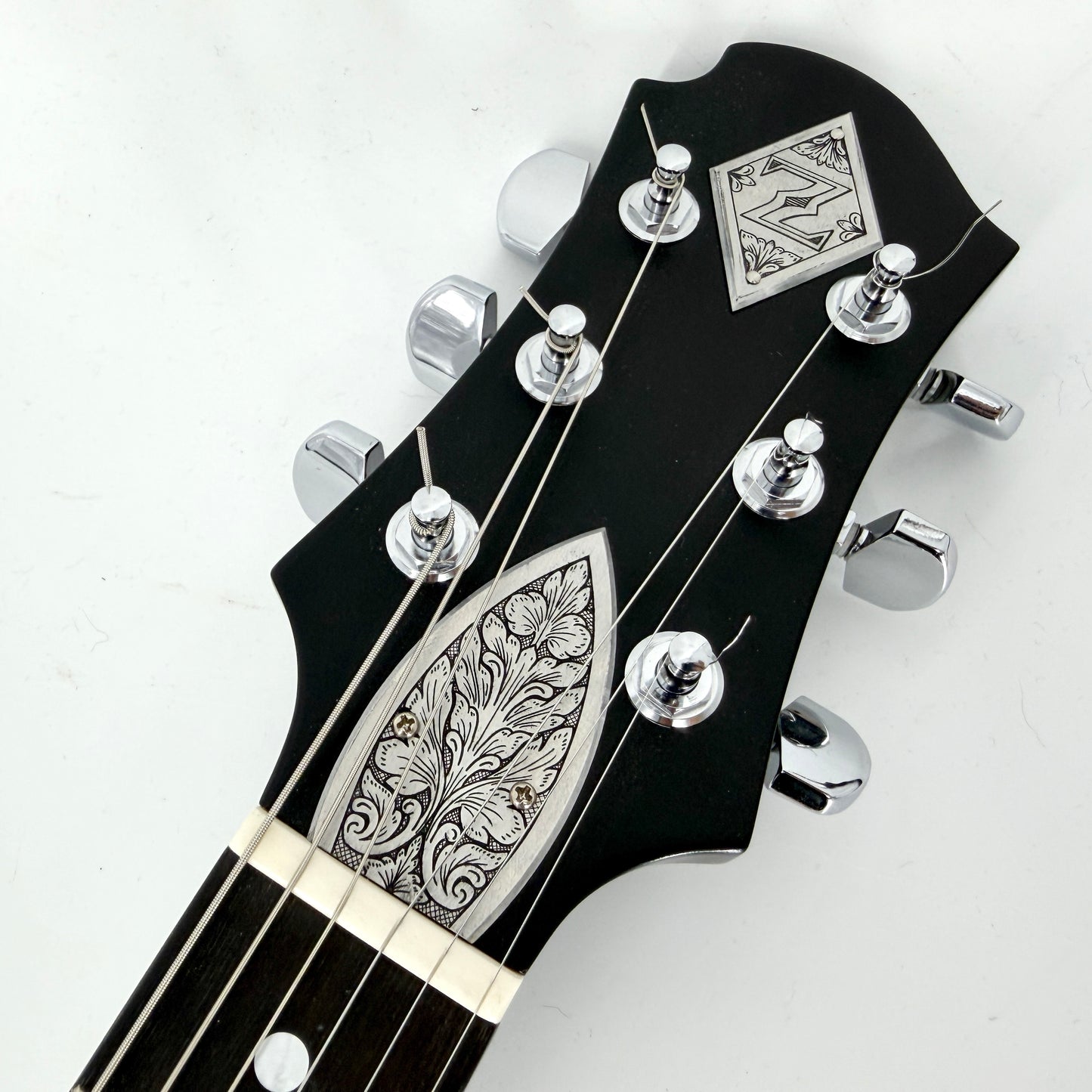 2015 Zemaitis Custom Shop Superior Series CSSU-101 - Black Diamond