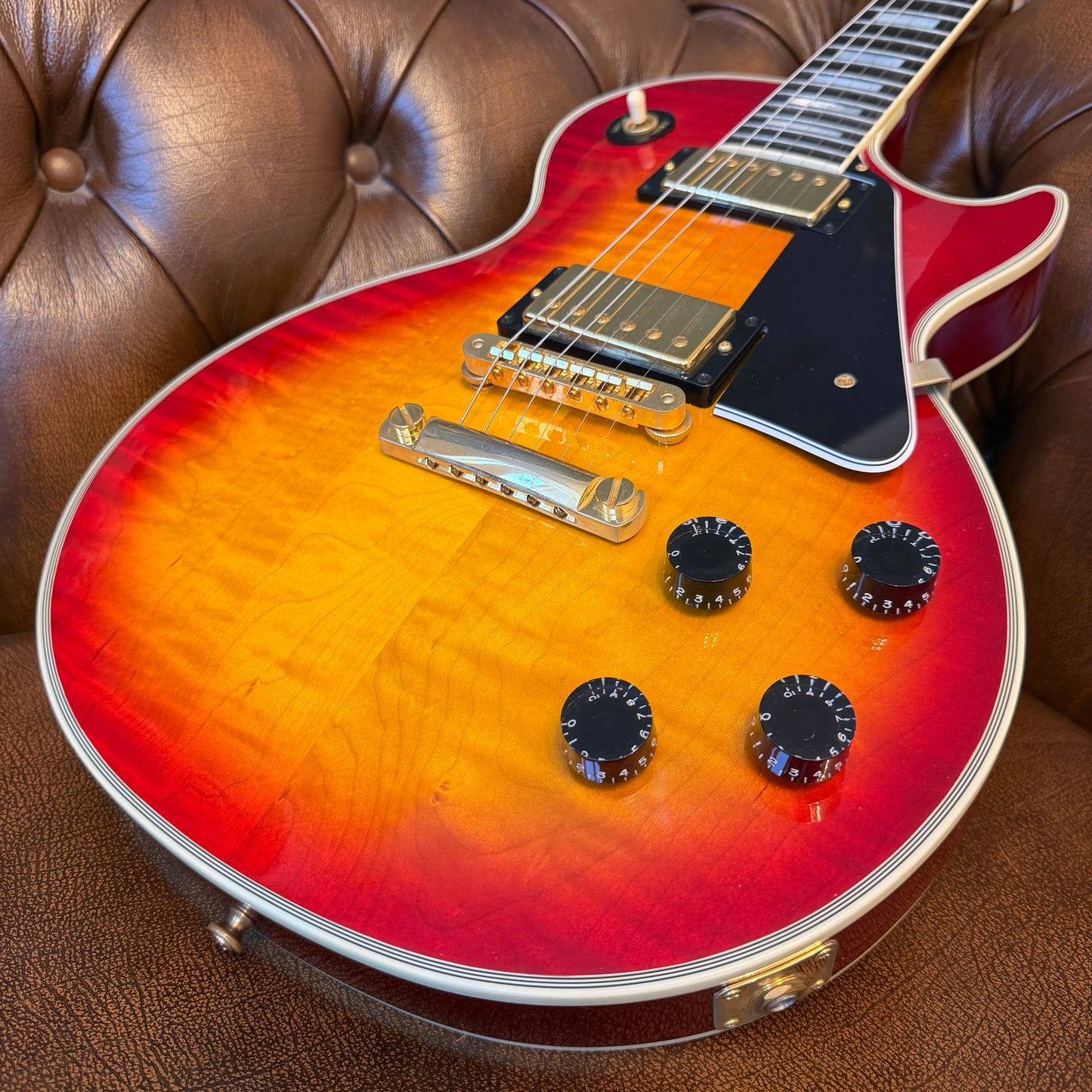2010 Gibson Les Paul Custom – Heritage Cherry Sunburst