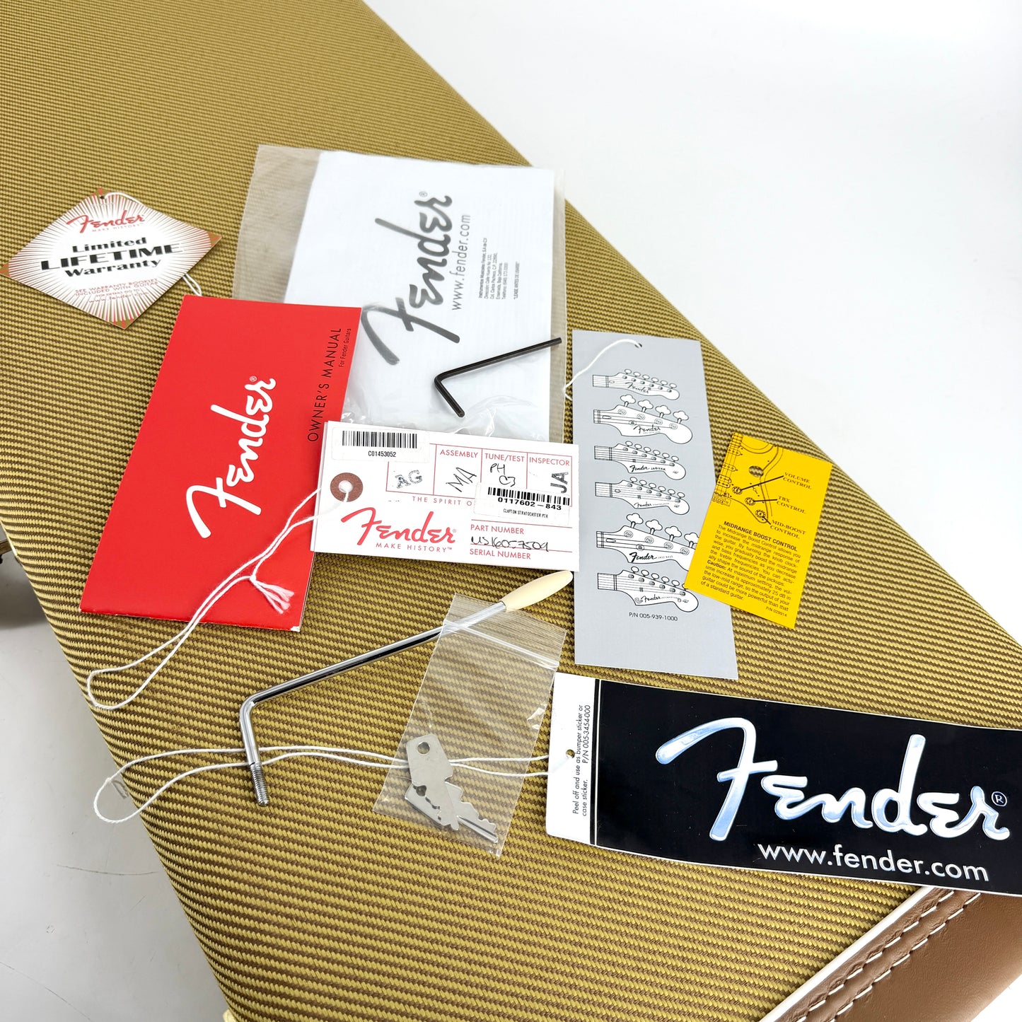 2016 Fender Eric Clapton Signature Stratocaster – Pewter
