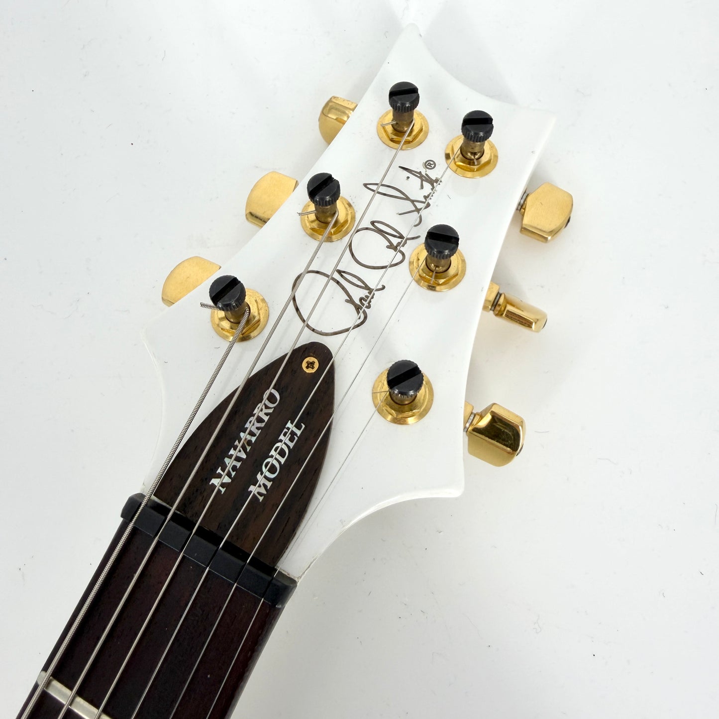 2009 PRS Dave Navarro Signature – Jet White