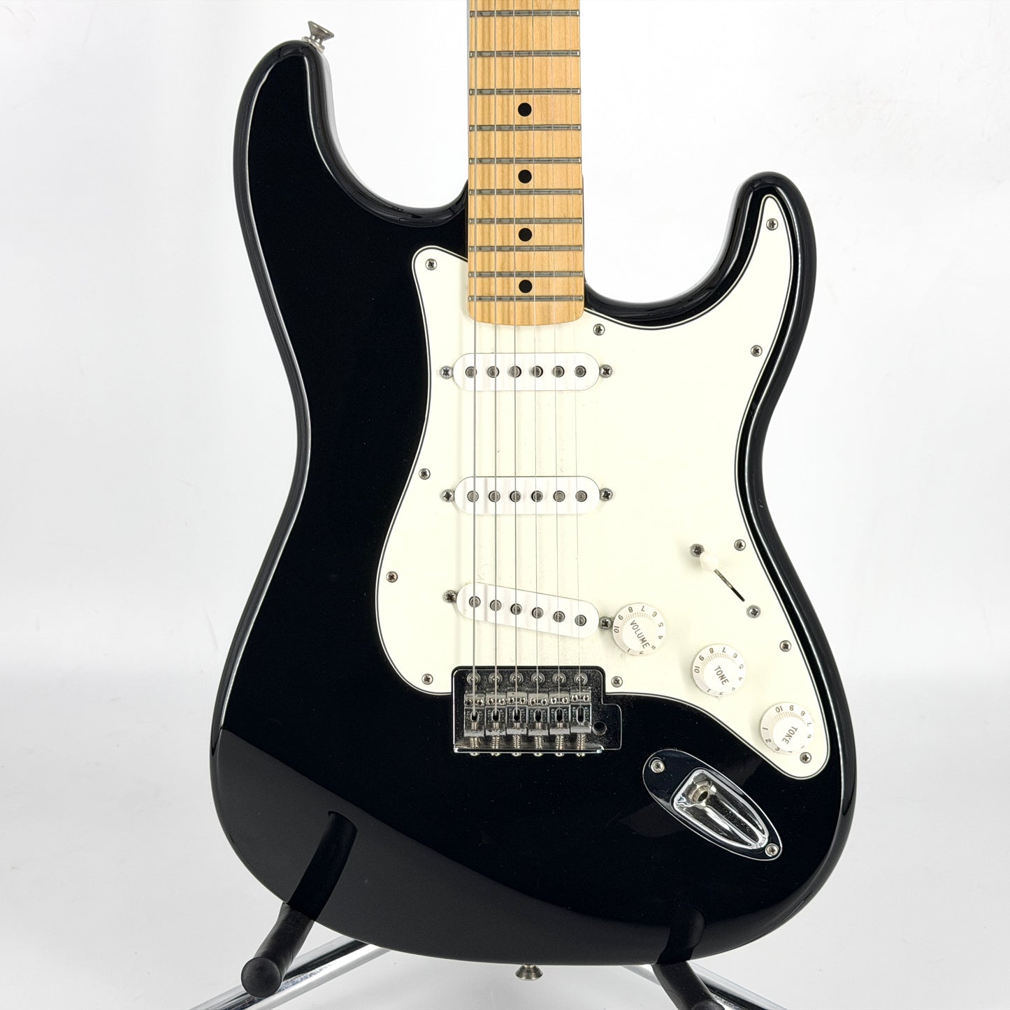 2015 Fender Standard Stratocaster - Black