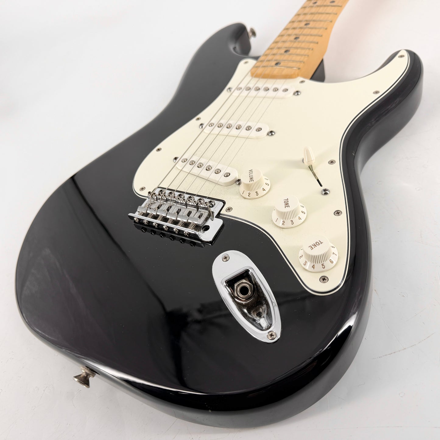 2015 Fender Standard Stratocaster - Black