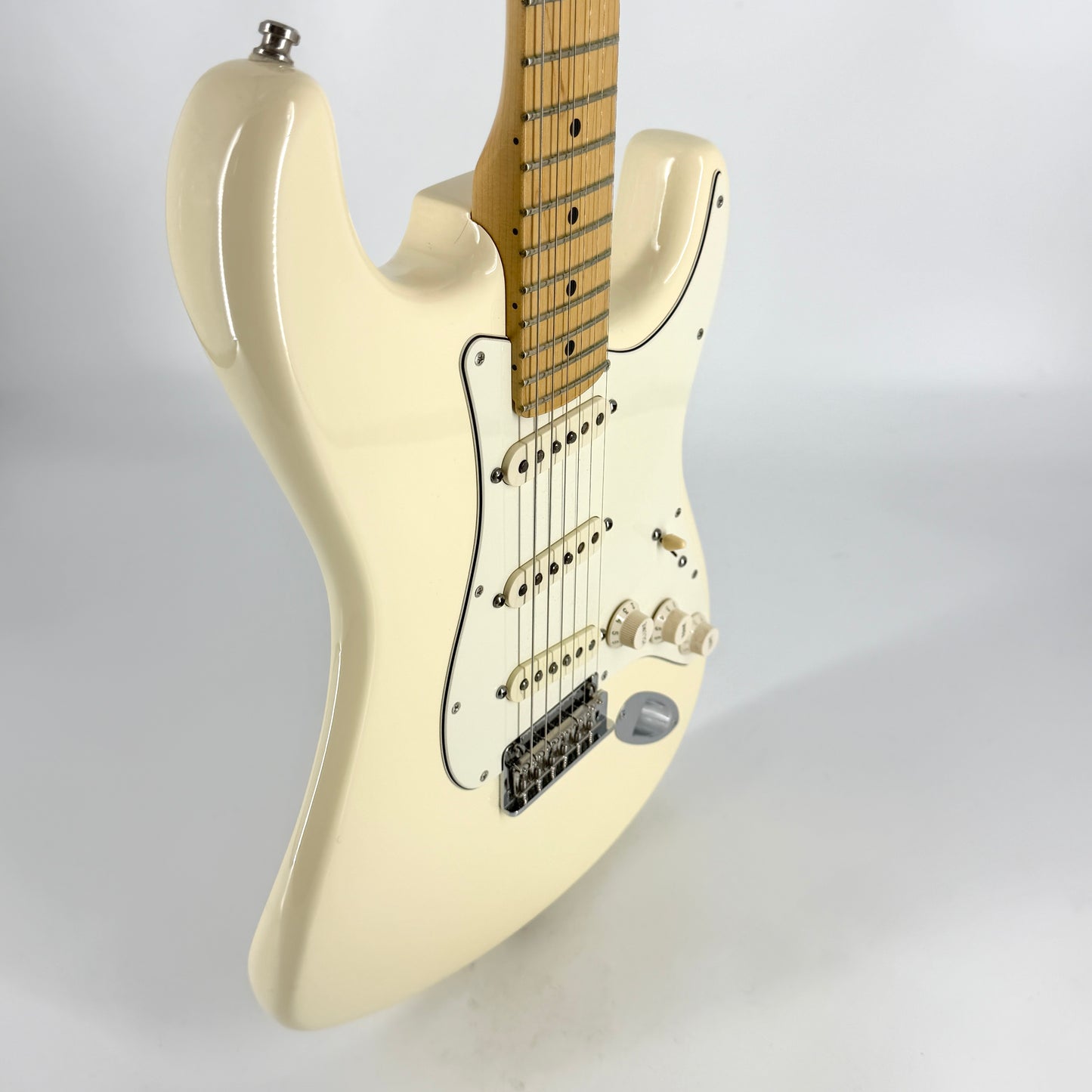 2014 Fender American Standard Stratocaster – Olympic White