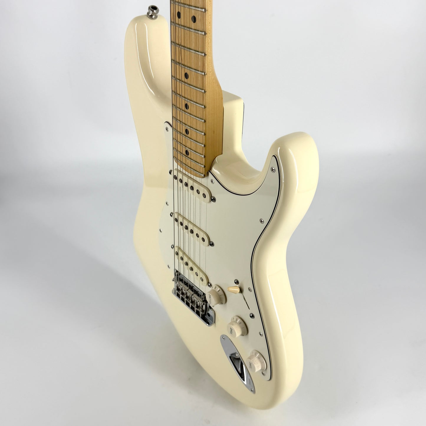 2014 Fender American Standard Stratocaster – Olympic White