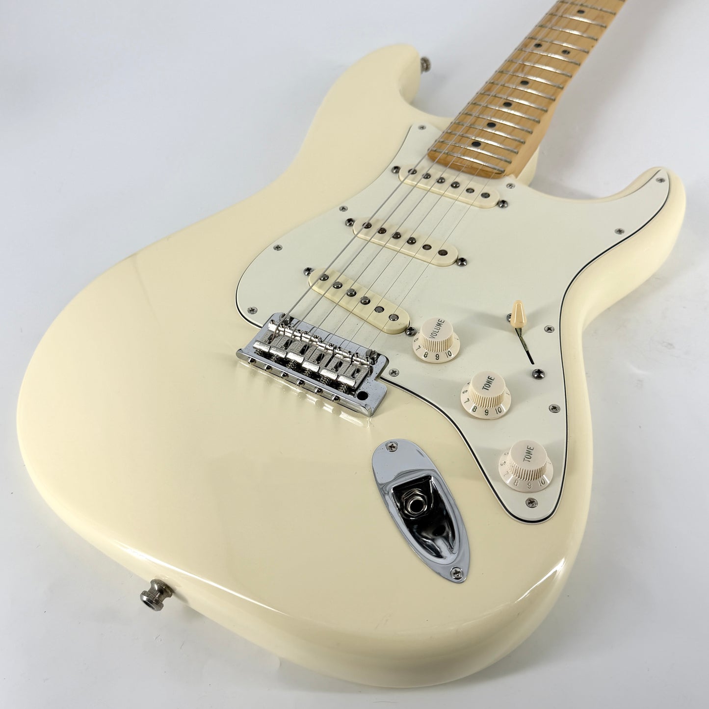 2014 Fender American Standard Stratocaster – Olympic White
