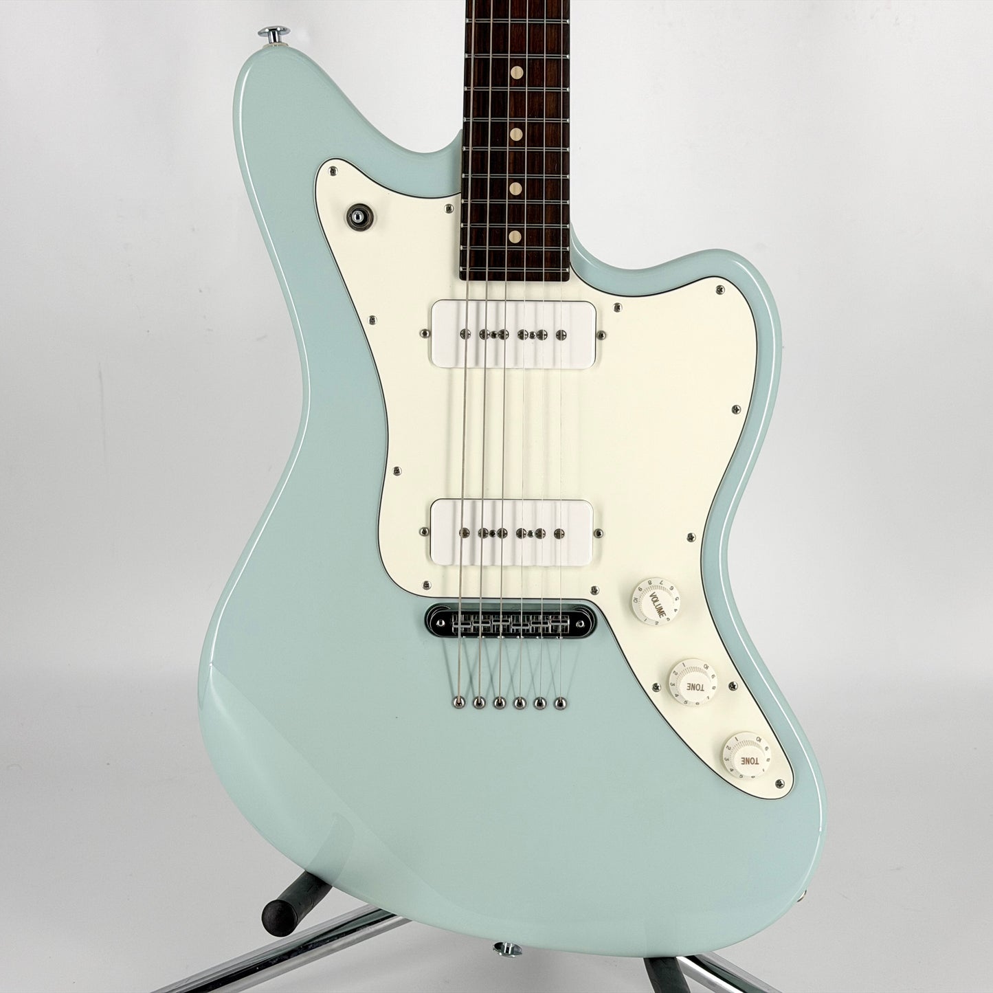 2017 Suhr Classic JM Pro – Sonic Blue