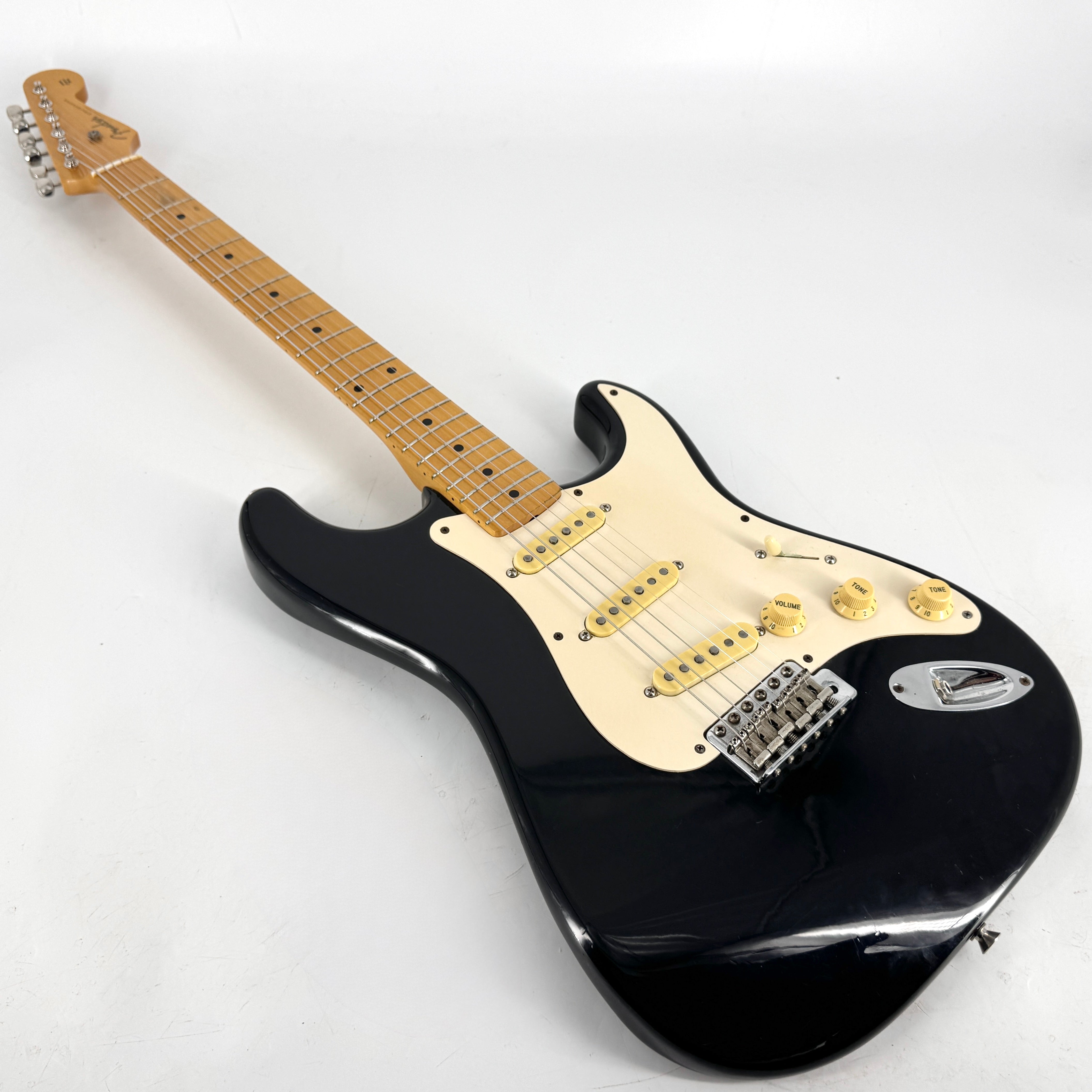 1998 Fender Japan ST-54 DEX2 Stratocaster - Black – Jordan Guitars