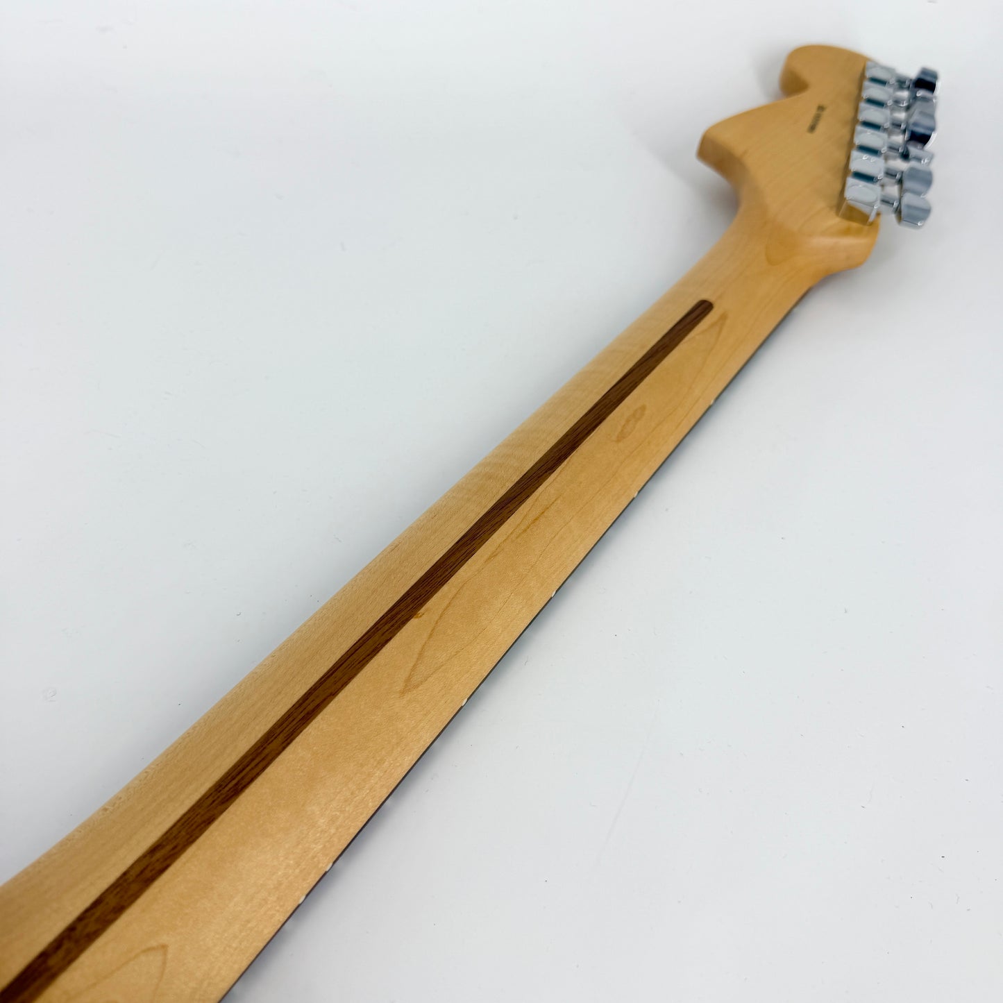 2020 Fender American Professional Jaguar – Candy Apple Red