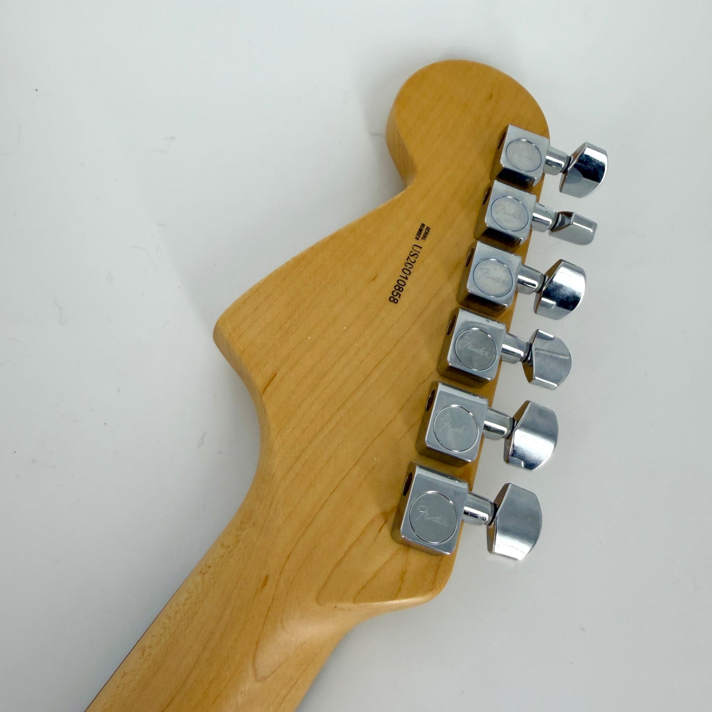 2020 Fender American Professional Jaguar – Candy Apple Red