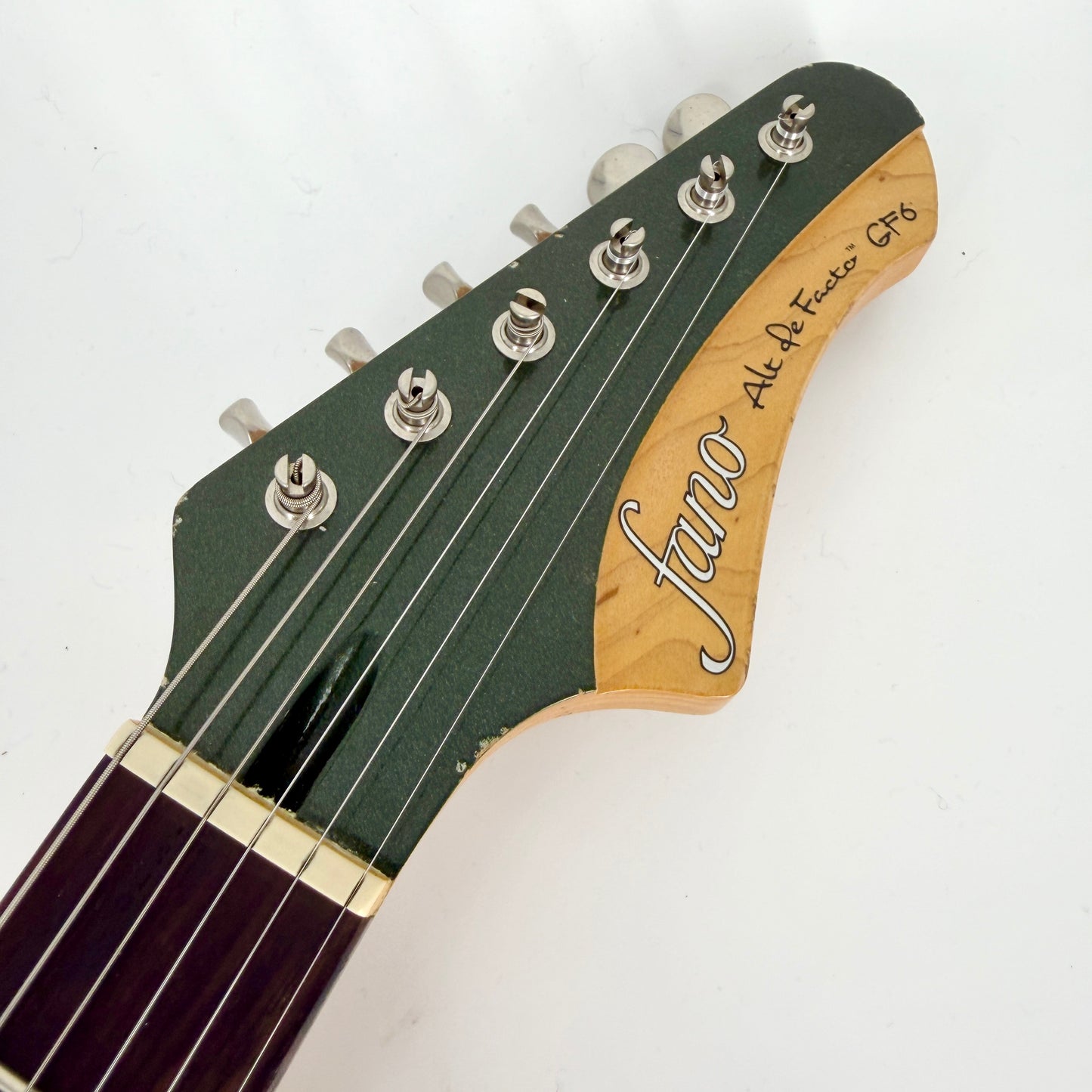 2020 GF6 Alt De Facto Distressed - Cadillac Green