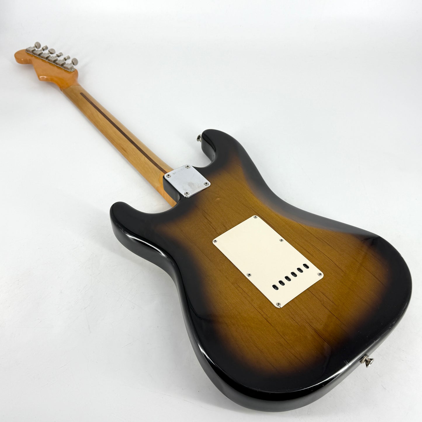 1989 Fender American Vintage ’57 Stratocaster – 2 Tone Sunburst