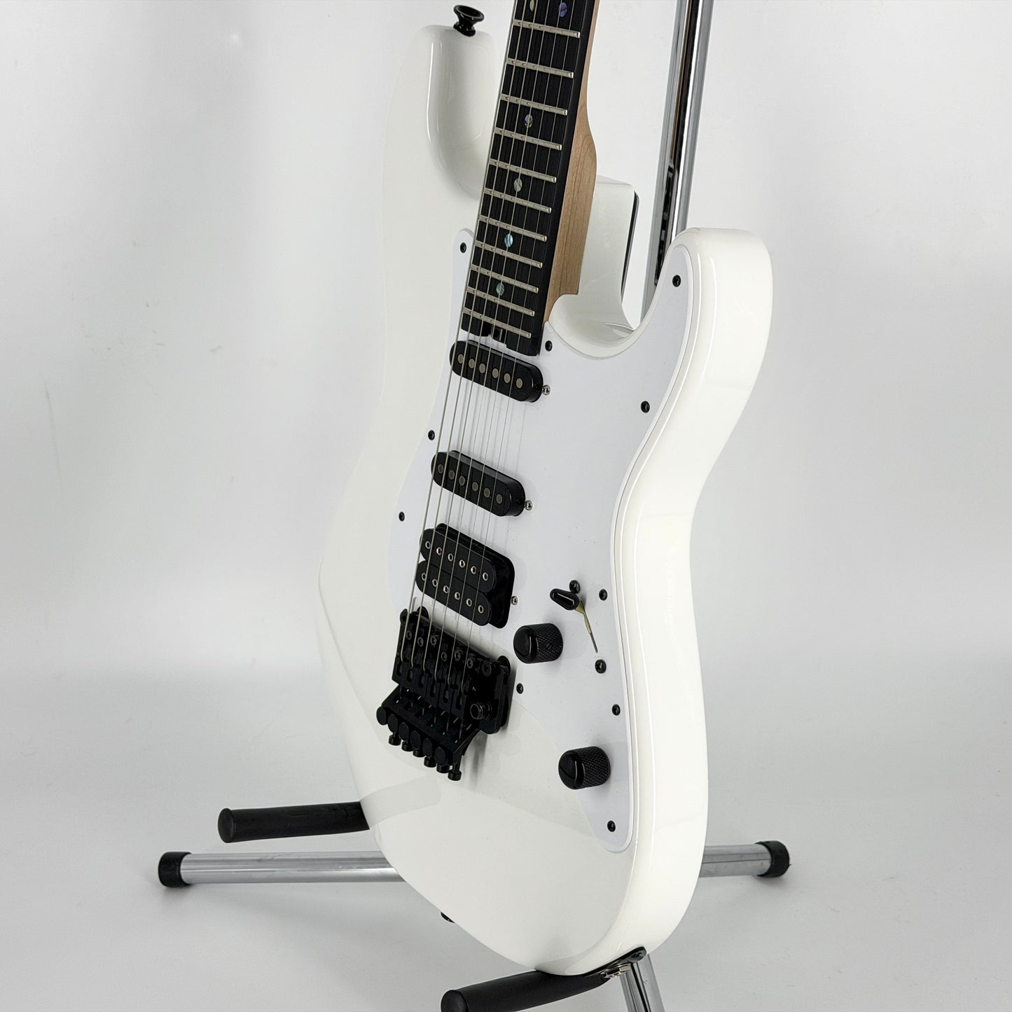 2025 Jackson Custom Shop Adrian Smith San Dimas - Snow White