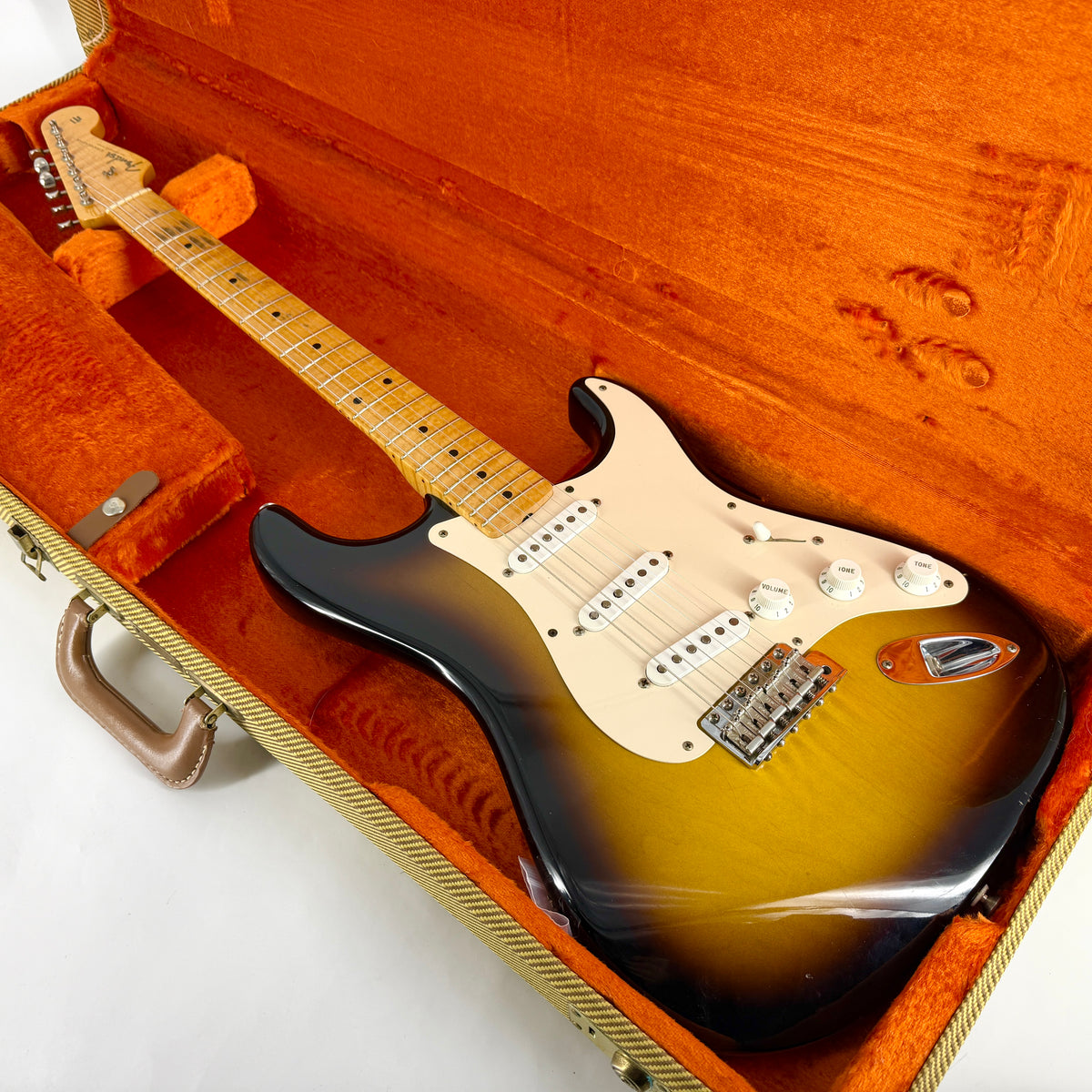 2005 Fender Custom Shop ’56 Stratocaster – 2 Tone Sunburst NOS