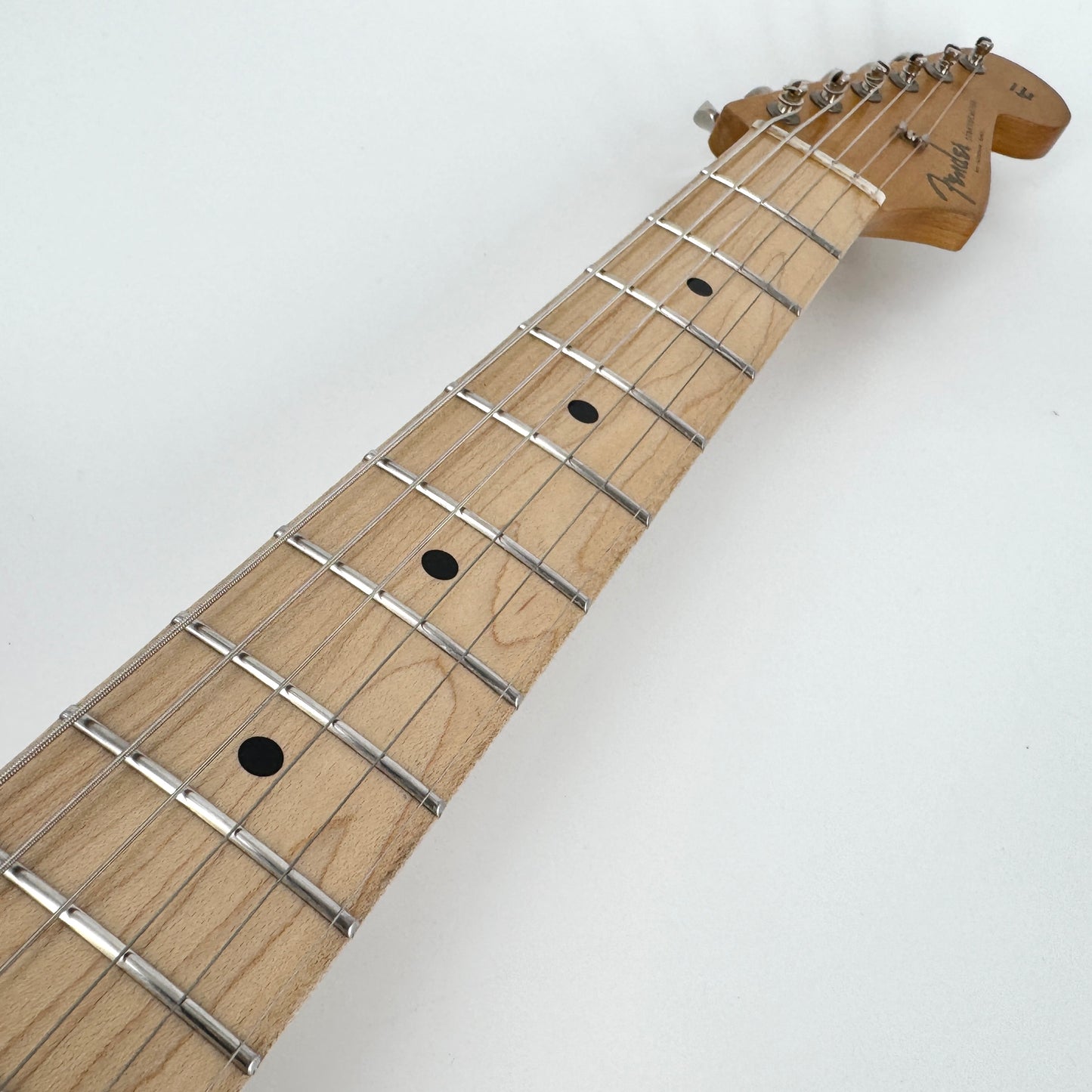 2021 Fender Vintera Road Worn 50’s Stratocaster – Fiesta Red