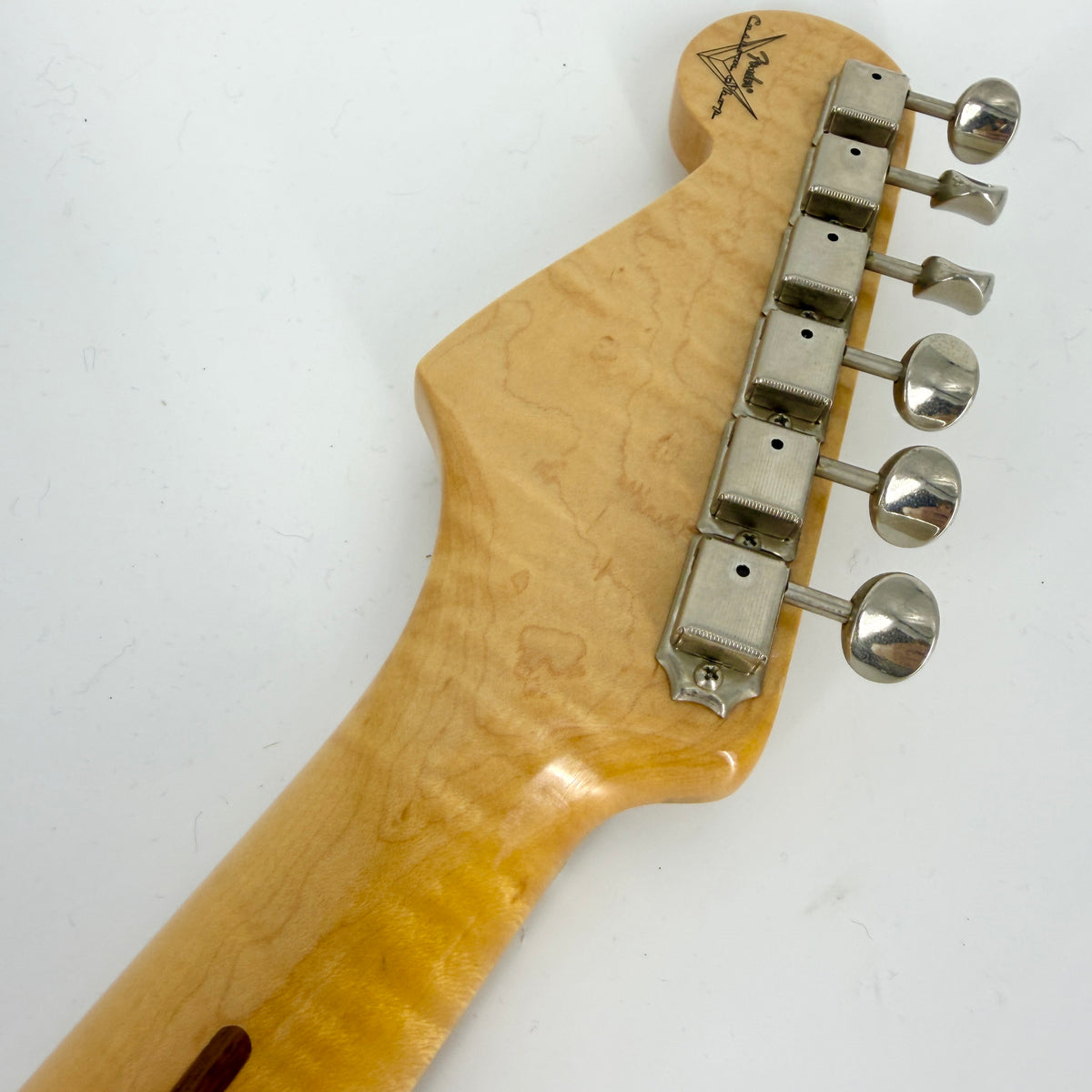 2005 Fender Custom Shop ’56 Stratocaster – 2 Tone Sunburst NOS