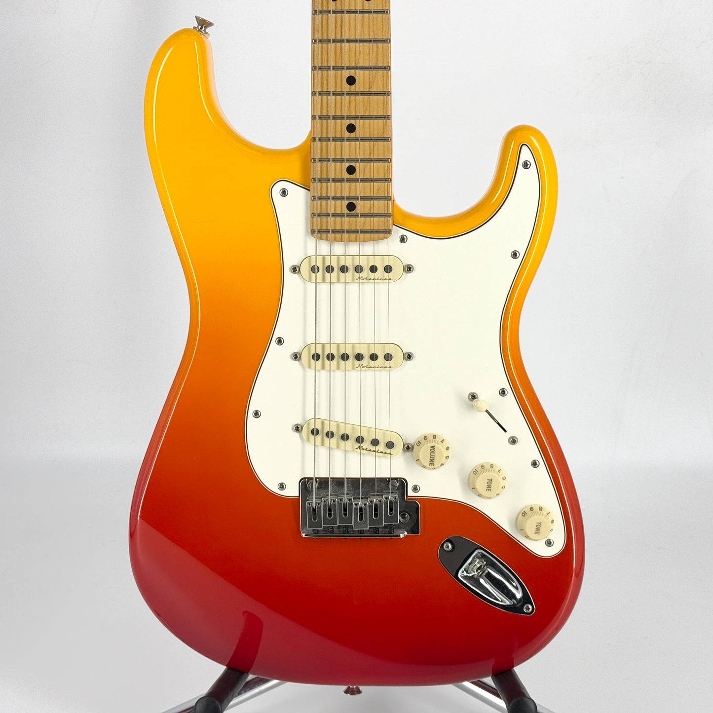 2021 Fender Player Plus Stratocaster – Tequila Sunrise